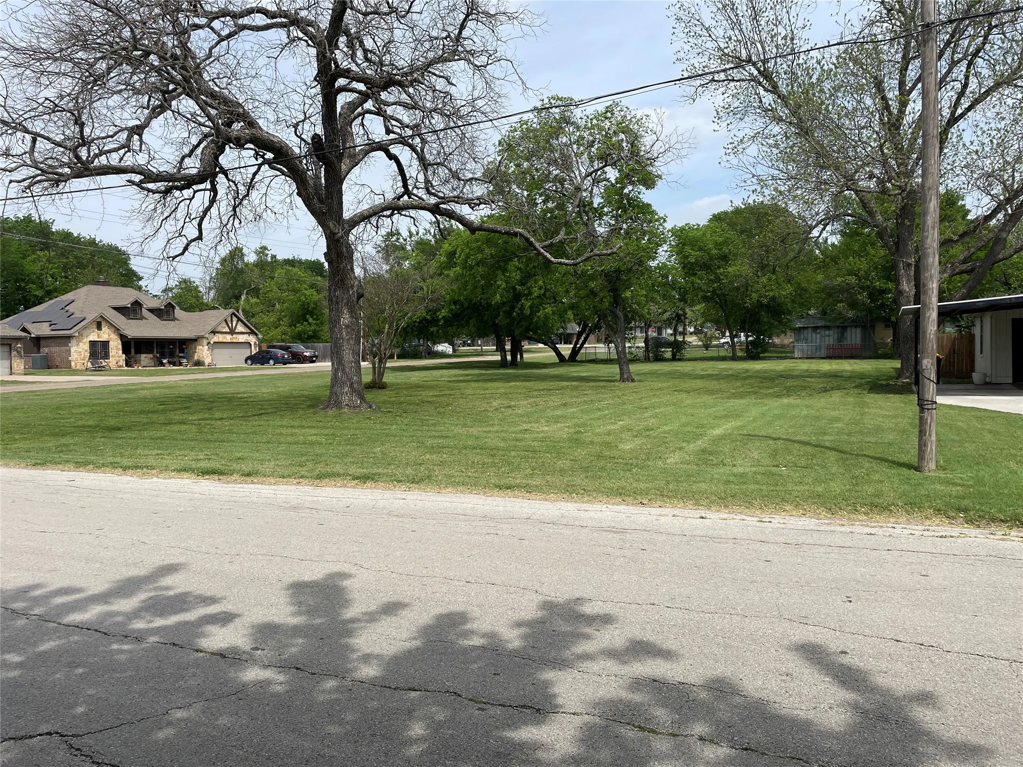 Unimproved Land For Sale in Johnson County , 204 N 5th, Godley, Texas 76044, 0, 0, Garage spaces, 0 Sqft, built in 0, mls#21369057, Real Estate Agent in Godley, Homes For Sale in Johnson county, Homes For Sale in Godley, Realtor in Godley Texas, Real Estate Brokerage Independent Realty Texas, Luminita Cordes Realtor
