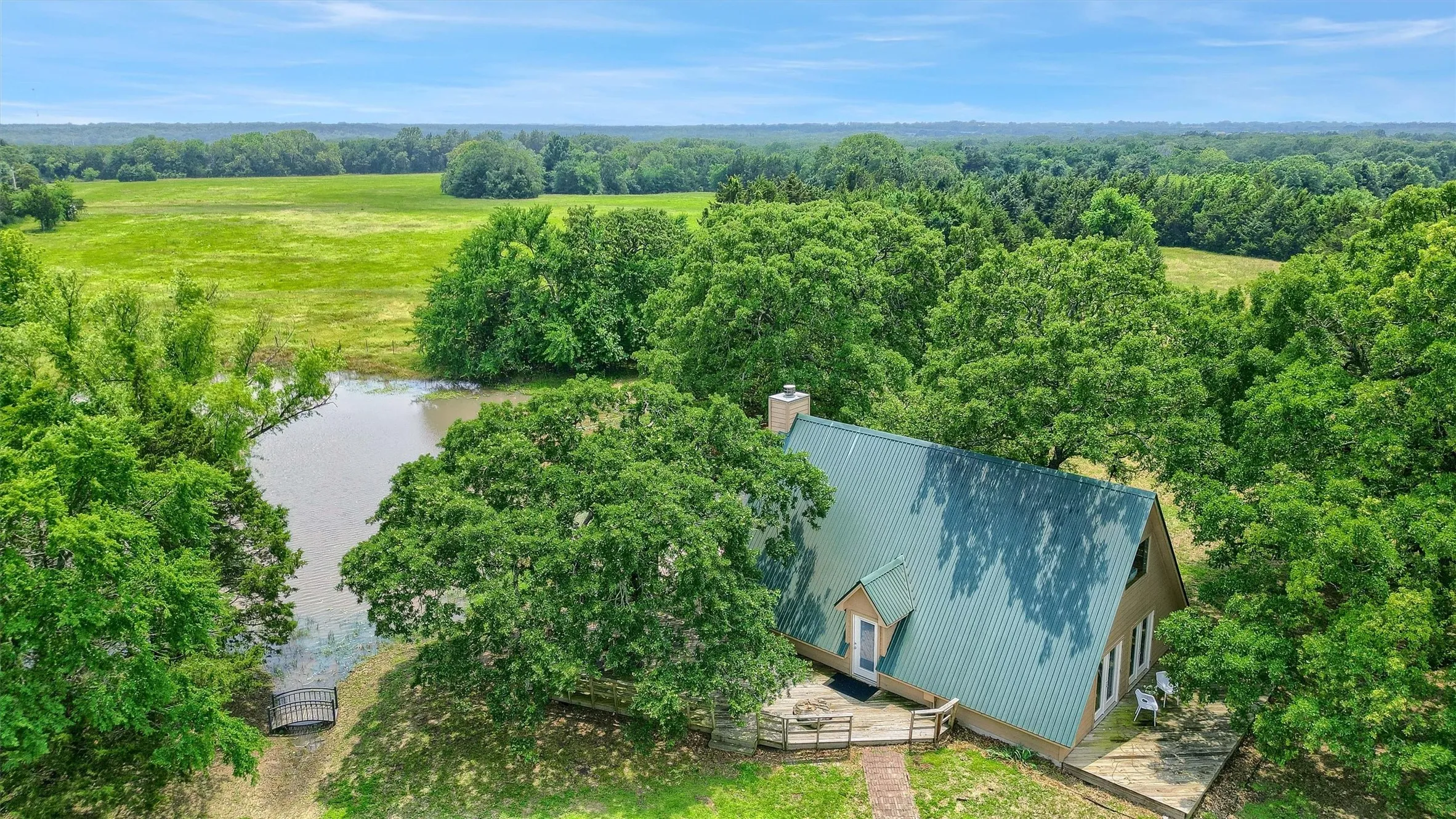 View of birds eye view of property