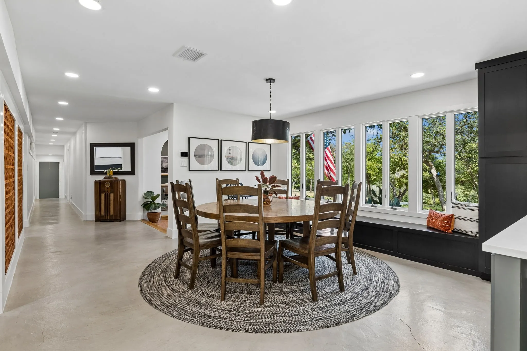 Single Family Residence For Sale in Tarrant County , 721 Verna Trail N, Fort Worth, Texas 76108, 3 Bedroom, 4 Bathroom, 10 Garage spaces, 3,482 Sqft, built in 1976, mls#21358085, Real Estate Agent in Fort Worth, Homes For Sale in Tarrant county, Homes For Sale in Fort Worth, Realtor in Fort Worth Texas, Real Estate Brokerage Independent Realty Texas, Luminita Cordes Realtor