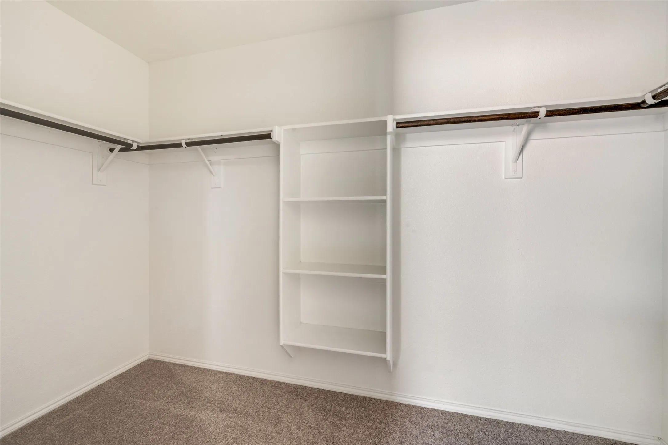 Single Family Residence For Sale in Tarrant County , 5856 Bindweed Street, Fort Worth, Texas 76123, 4 Bedroom, 2 Bathroom, 2 Garage spaces, 1,603 Sqft, built in 2016, mls#21370832, Real Estate Agent in Fort Worth, Homes For Sale in Tarrant county, Homes For Sale in Fort Worth, Realtor in Fort Worth Texas, Real Estate Brokerage Independent Realty Texas, Luminita Cordes Realtor