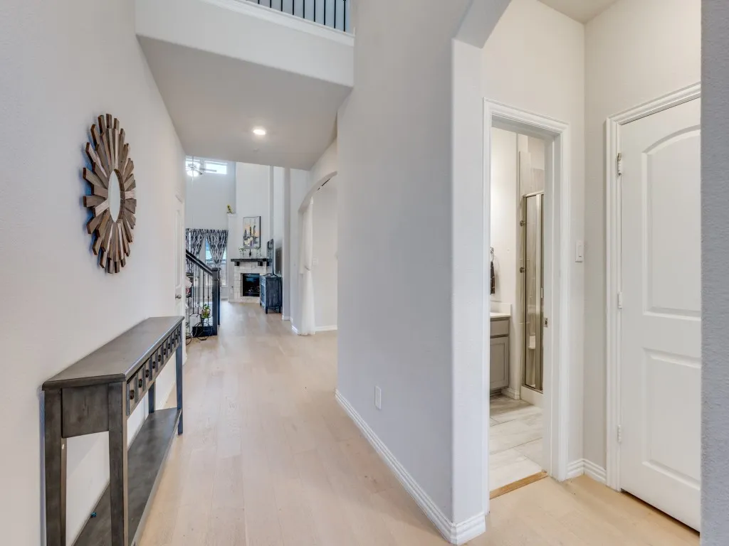 Single Family Residence For Rent in Denton County , 2094 Creekbluff Circle, Lewisville, Texas 75010, 4 Bedroom, 3 Bathroom, 2 Garage spaces, 3,049 Sqft, built in 2021, mls#21370935, Real Estate Agent in Lewisville, Homes For Rent in Denton county, Homes For Rent in Lewisville, Realtor in Lewisville Texas, Real Estate Brokerage Independent Realty Texas, Luminita Cordes Realtor