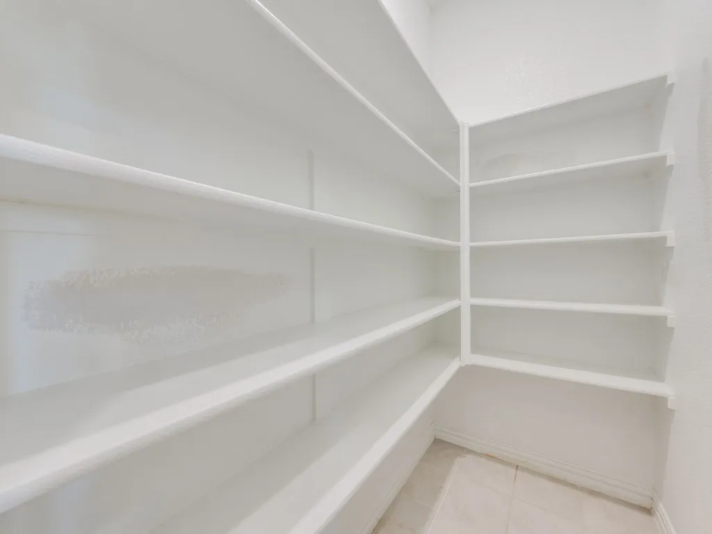 Single Family Residence For Rent in Denton County , 2094 Creekbluff Circle, Lewisville, Texas 75010, 4 Bedroom, 3 Bathroom, 2 Garage spaces, 3,049 Sqft, built in 2021, mls#21370935, Real Estate Agent in Lewisville, Homes For Rent in Denton county, Homes For Rent in Lewisville, Realtor in Lewisville Texas, Real Estate Brokerage Independent Realty Texas, Luminita Cordes Realtor