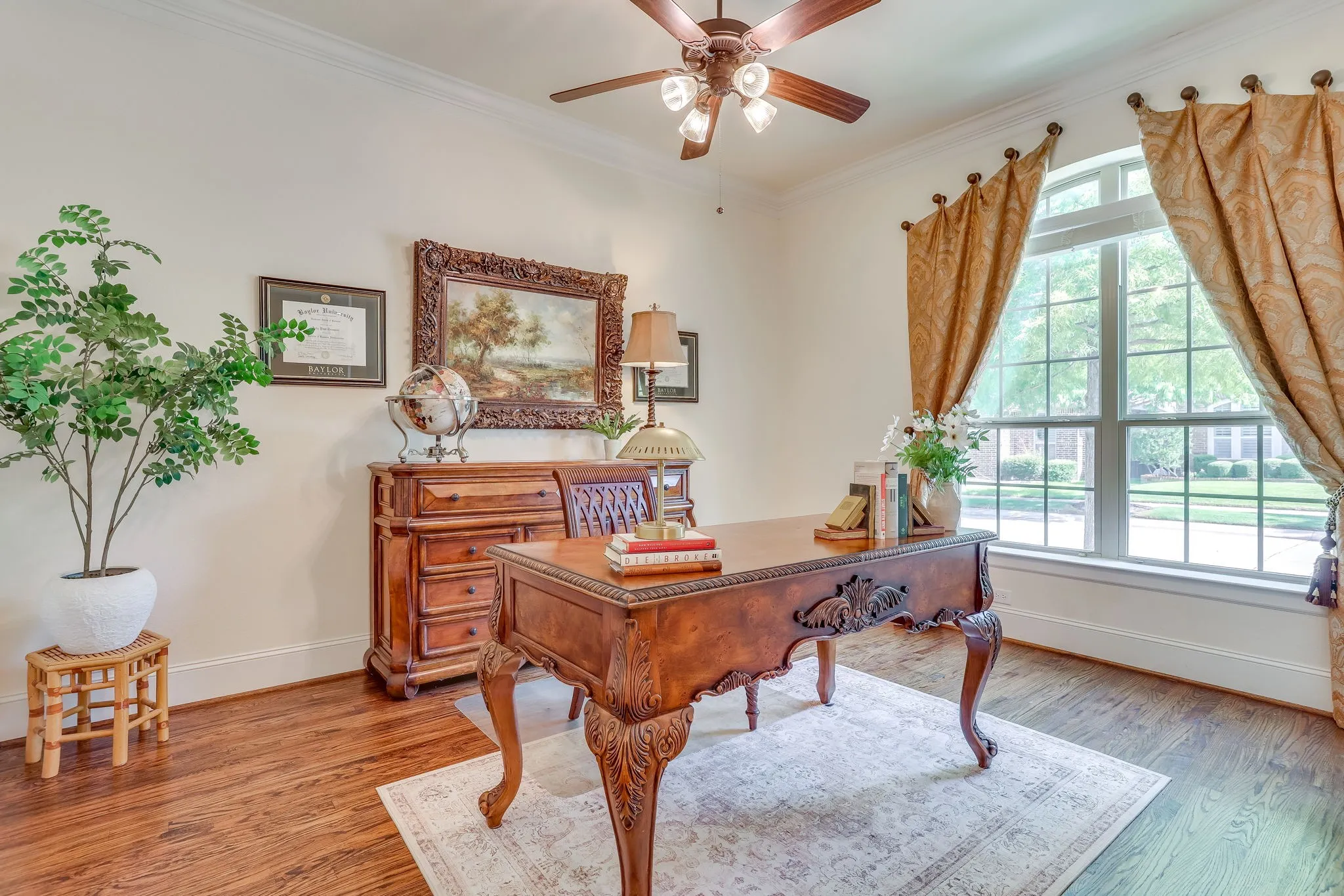 Single Family Residence For Sale in Denton County , 2016 Torin Street, Lewisville, Texas 75056, 3 Bedroom, 3 Bathroom, 2 Garage spaces, 2,853 Sqft, built in 2013, mls#21370212, Real Estate Agent in Lewisville, Homes For Sale in Denton county, Homes For Sale in Lewisville, Realtor in Lewisville Texas, Real Estate Brokerage Independent Realty Texas, Luminita Cordes Realtor