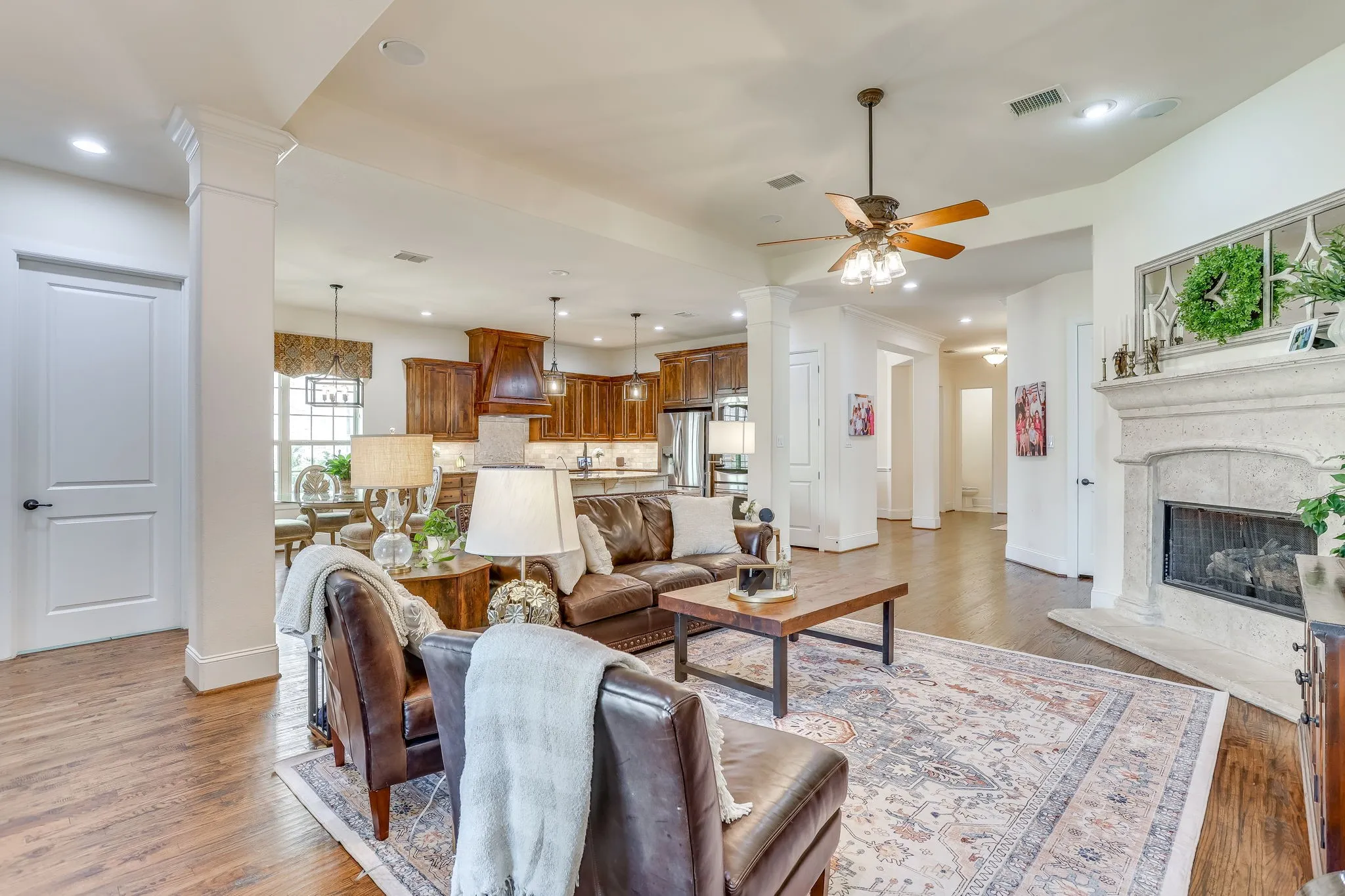 Single Family Residence For Sale in Denton County , 2016 Torin Street, Lewisville, Texas 75056, 3 Bedroom, 3 Bathroom, 2 Garage spaces, 2,853 Sqft, built in 2013, mls#21370212, Real Estate Agent in Lewisville, Homes For Sale in Denton county, Homes For Sale in Lewisville, Realtor in Lewisville Texas, Real Estate Brokerage Independent Realty Texas, Luminita Cordes Realtor