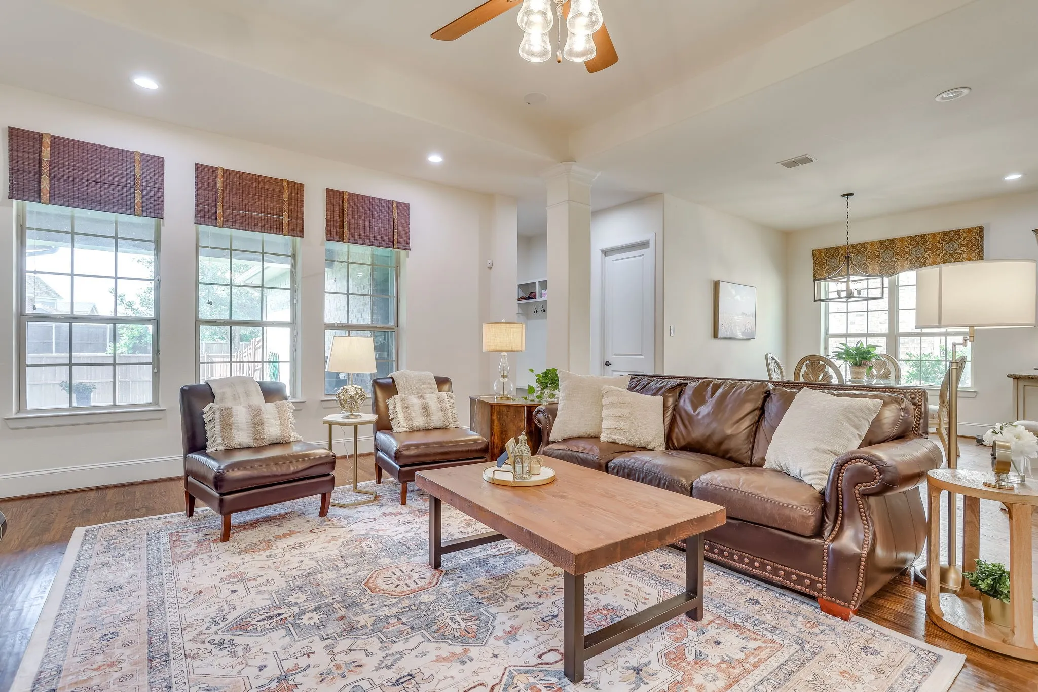 Single Family Residence For Sale in Denton County , 2016 Torin Street, Lewisville, Texas 75056, 3 Bedroom, 3 Bathroom, 2 Garage spaces, 2,853 Sqft, built in 2013, mls#21370212, Real Estate Agent in Lewisville, Homes For Sale in Denton county, Homes For Sale in Lewisville, Realtor in Lewisville Texas, Real Estate Brokerage Independent Realty Texas, Luminita Cordes Realtor