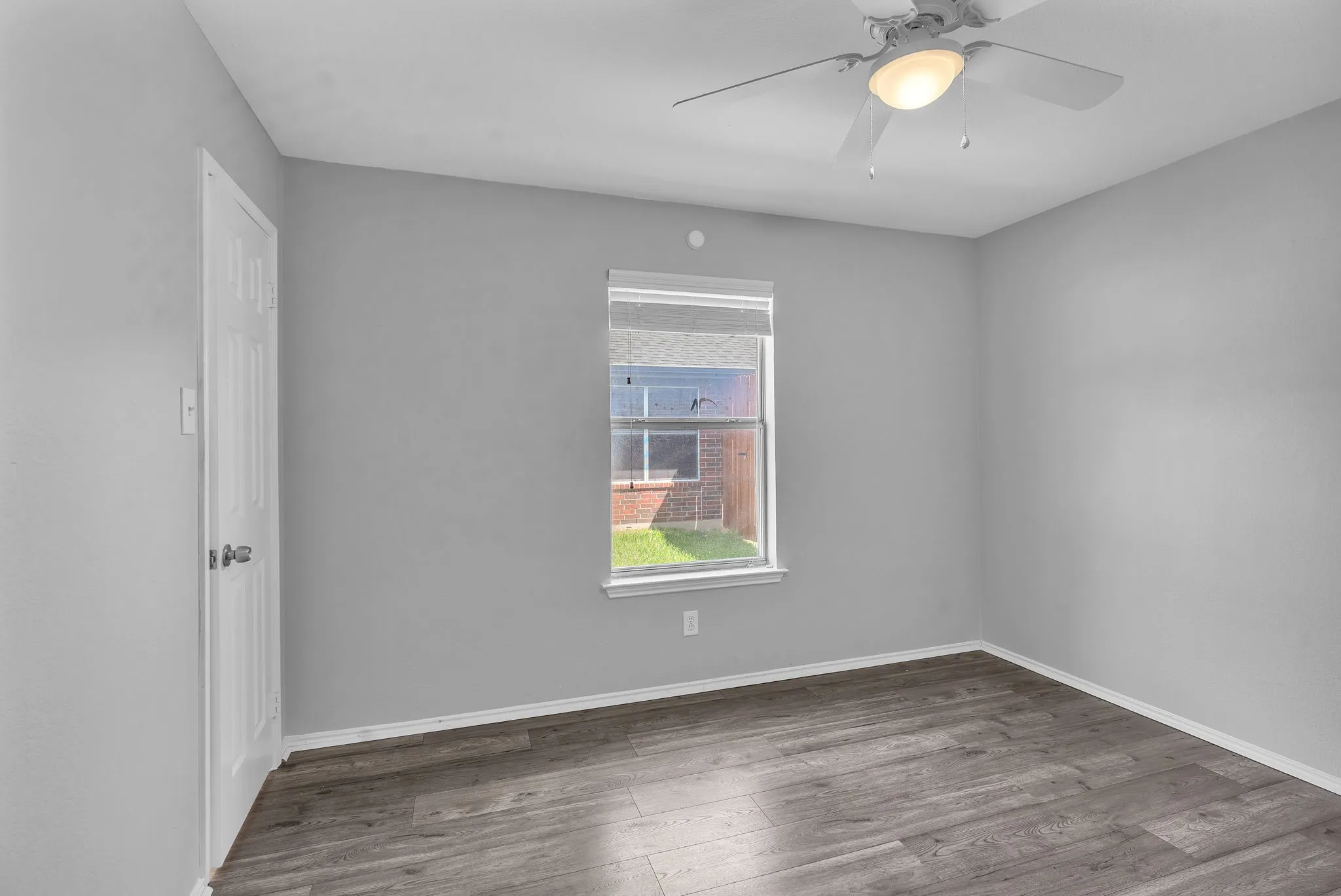Single Family Residence For Rent in Tarrant County , 691 N Montana Court, Keller, Texas 76248, 3 Bedroom, 2 Bathroom, 2 Garage spaces, 1,834 Sqft, built in 1992, mls#21344402, Real Estate Agent in Keller, Homes For Rent in Tarrant county, Homes For Rent in Keller, Realtor in Keller Texas, Real Estate Brokerage Independent Realty Texas, Luminita Cordes Realtor
