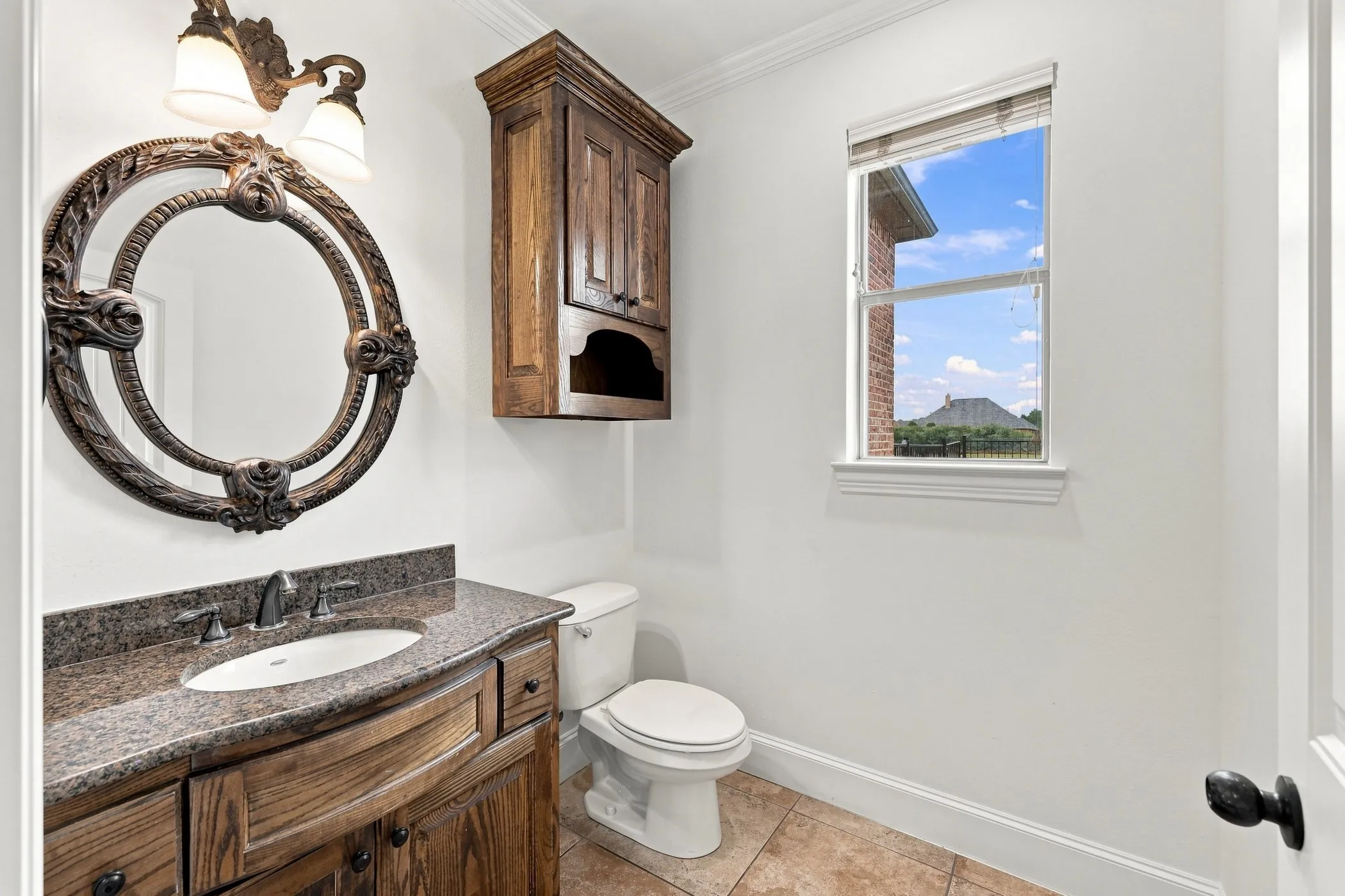 Single Family Residence For Sale in Kaufman County , 18121 Langford Lane, Talty, Texas 75126, 4 Bedroom, 4 Bathroom, 3 Garage spaces, 3,423 Sqft, built in 2007, mls#21369420, Real Estate Agent in Talty, Homes For Sale in Kaufman county, Homes For Sale in Talty, Realtor in Talty Texas, Real Estate Brokerage Independent Realty Texas, Luminita Cordes Realtor