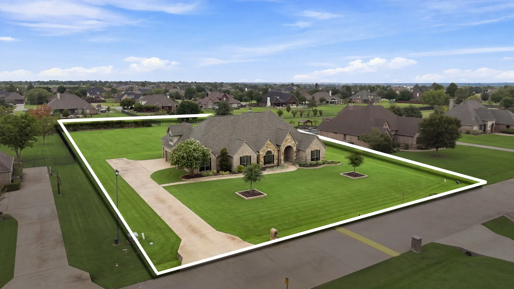 Single Family Residence For Sale in Kaufman County , 18121 Langford Lane, Talty, Texas 75126, 4 Bedroom, 4 Bathroom, 3 Garage spaces, 3,423 Sqft, built in 2007, mls#21369420, Real Estate Agent in Talty, Homes For Sale in Kaufman county, Homes For Sale in Talty, Realtor in Talty Texas, Real Estate Brokerage Independent Realty Texas, Luminita Cordes Realtor