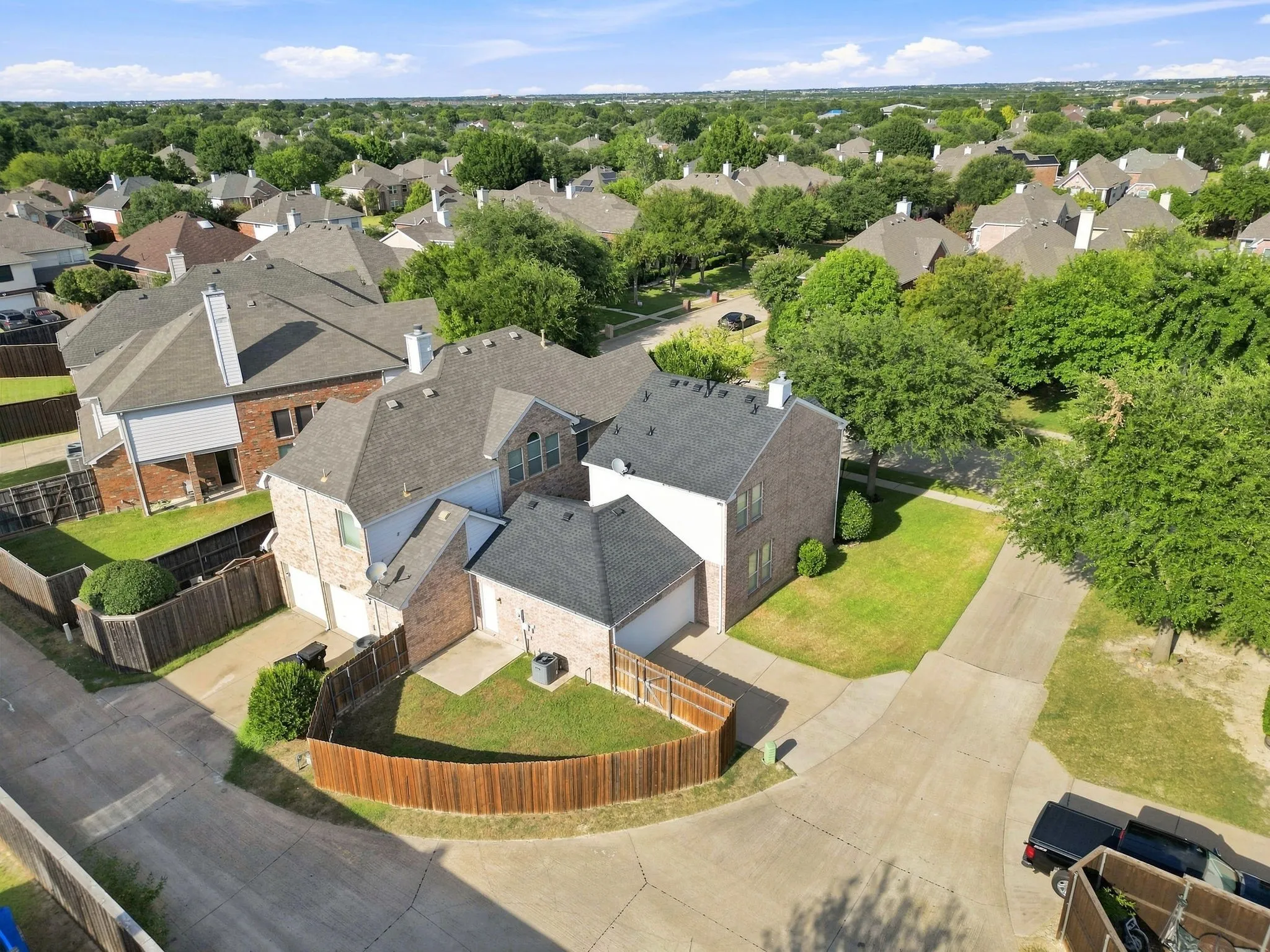 Gorgeous arial view of the neighborhood and home.