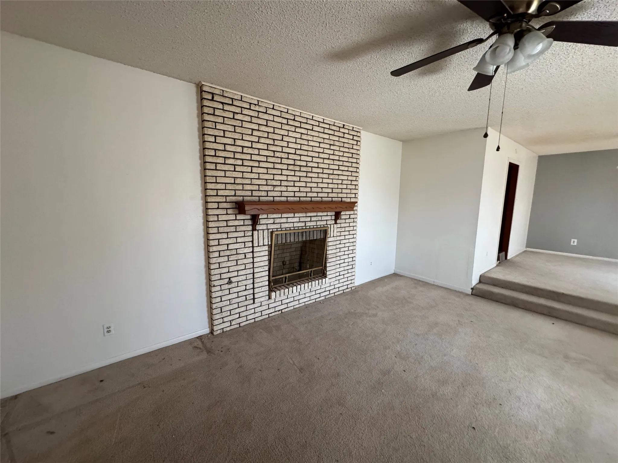 Single Family Residence For Rent in Taylor County , 598 Washington Boulevard, Abilene, Texas 79601, 3 Bedroom, 3 Bathroom, 2 Garage spaces, 2,354 Sqft, built in 1963, mls#21370954, Real Estate Agent in Abilene, Homes For Rent in Taylor county, Homes For Rent in Abilene, Realtor in Abilene Texas, Real Estate Brokerage Independent Realty Texas, Luminita Cordes Realtor