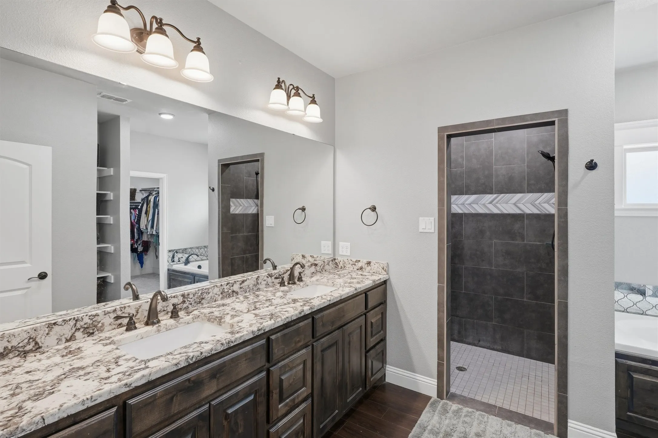 Single Family Residence For Sale in Denton County , 12138 Marion Road, Sanger, Texas 76266, 4 Bedroom, 3 Bathroom, 2 Garage spaces, 2,699 Sqft, built in 2017, mls#21365950, Real Estate Agent in Sanger, Homes For Sale in Denton county, Homes For Sale in Sanger, Realtor in Sanger Texas, Real Estate Brokerage Independent Realty Texas, Luminita Cordes Realtor