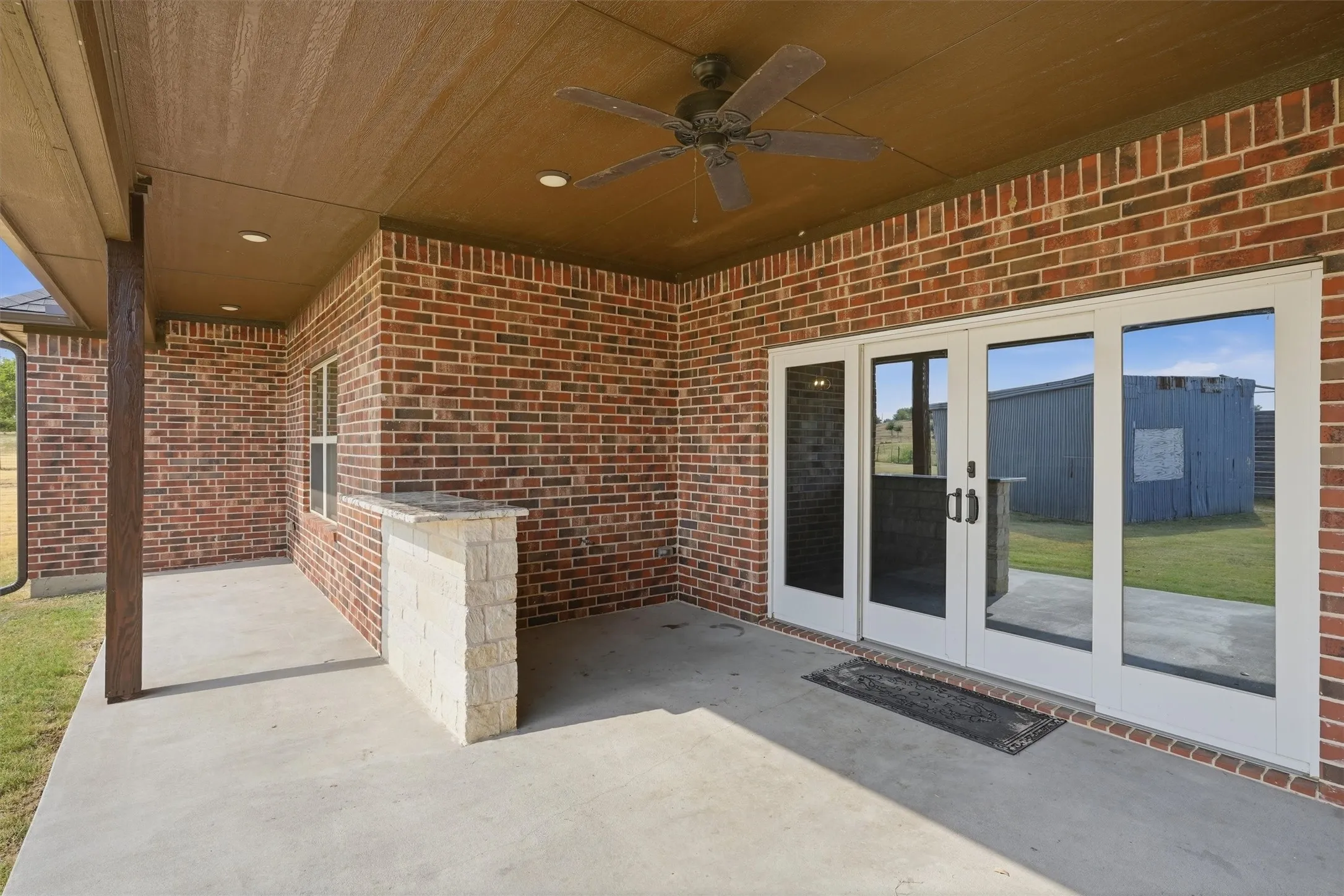 Single Family Residence For Sale in Denton County , 12138 Marion Road, Sanger, Texas 76266, 4 Bedroom, 3 Bathroom, 2 Garage spaces, 2,699 Sqft, built in 2017, mls#21365950, Real Estate Agent in Sanger, Homes For Sale in Denton county, Homes For Sale in Sanger, Realtor in Sanger Texas, Real Estate Brokerage Independent Realty Texas, Luminita Cordes Realtor