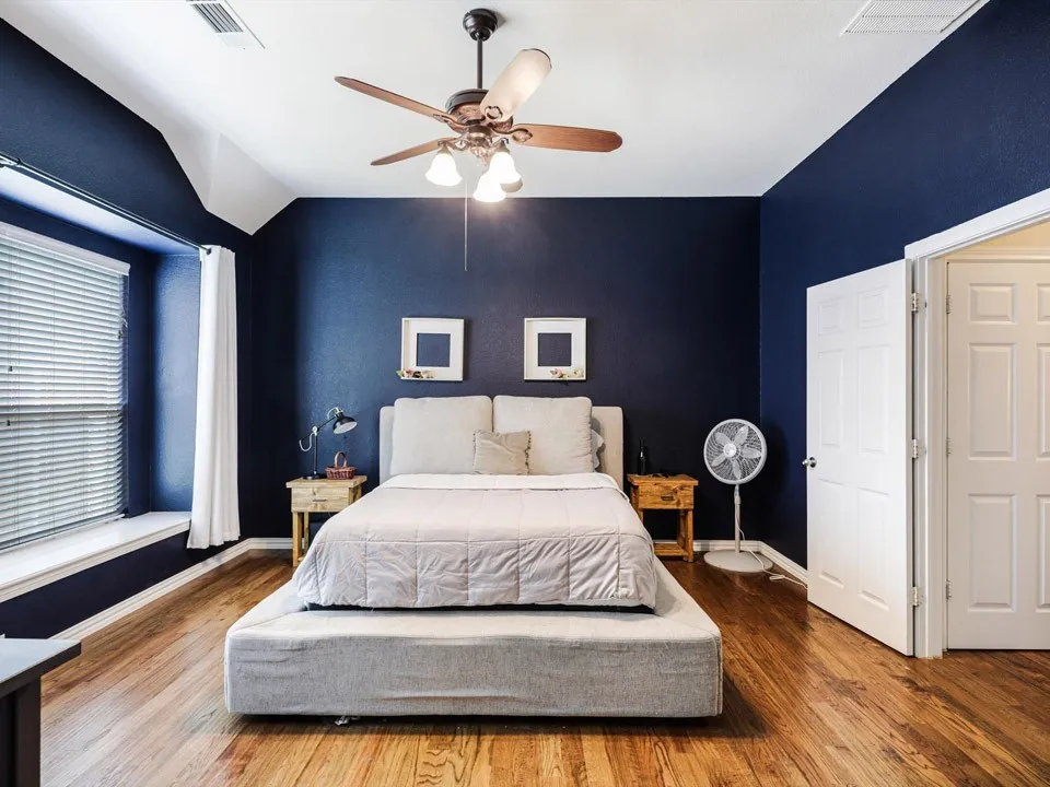 Single Family Residence For Sale in Collin County , 11656 Creekwood Drive, Frisco, Texas 75035, 3 Bedroom, 2 Bathroom, 2 Garage spaces, 1,897 Sqft, built in 2002, mls#21368000, Real Estate Agent in Frisco, Homes For Sale in Collin county, Homes For Sale in Frisco, Realtor in Frisco Texas, Real Estate Brokerage Independent Realty Texas, Luminita Cordes Realtor