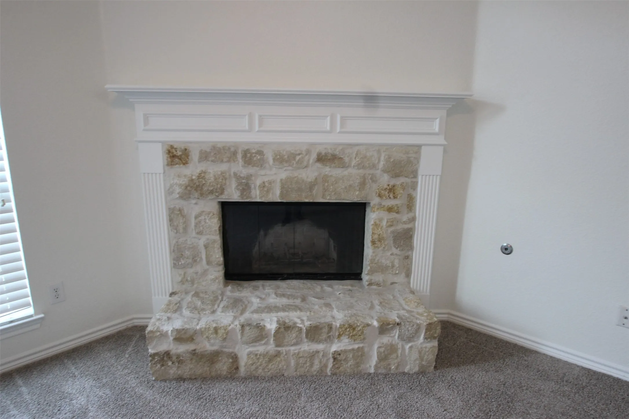 Single Family Residence For Rent in Collin County , 10362 Ferry Farm Lane, Frisco, Texas 75035, 4 Bedroom, 2 Bathroom, 2 Garage spaces, 2,379 Sqft, built in 2004, mls#21370198, Real Estate Agent in Frisco, Homes For Rent in Collin county, Homes For Rent in Frisco, Realtor in Frisco Texas, Real Estate Brokerage Independent Realty Texas, Luminita Cordes Realtor