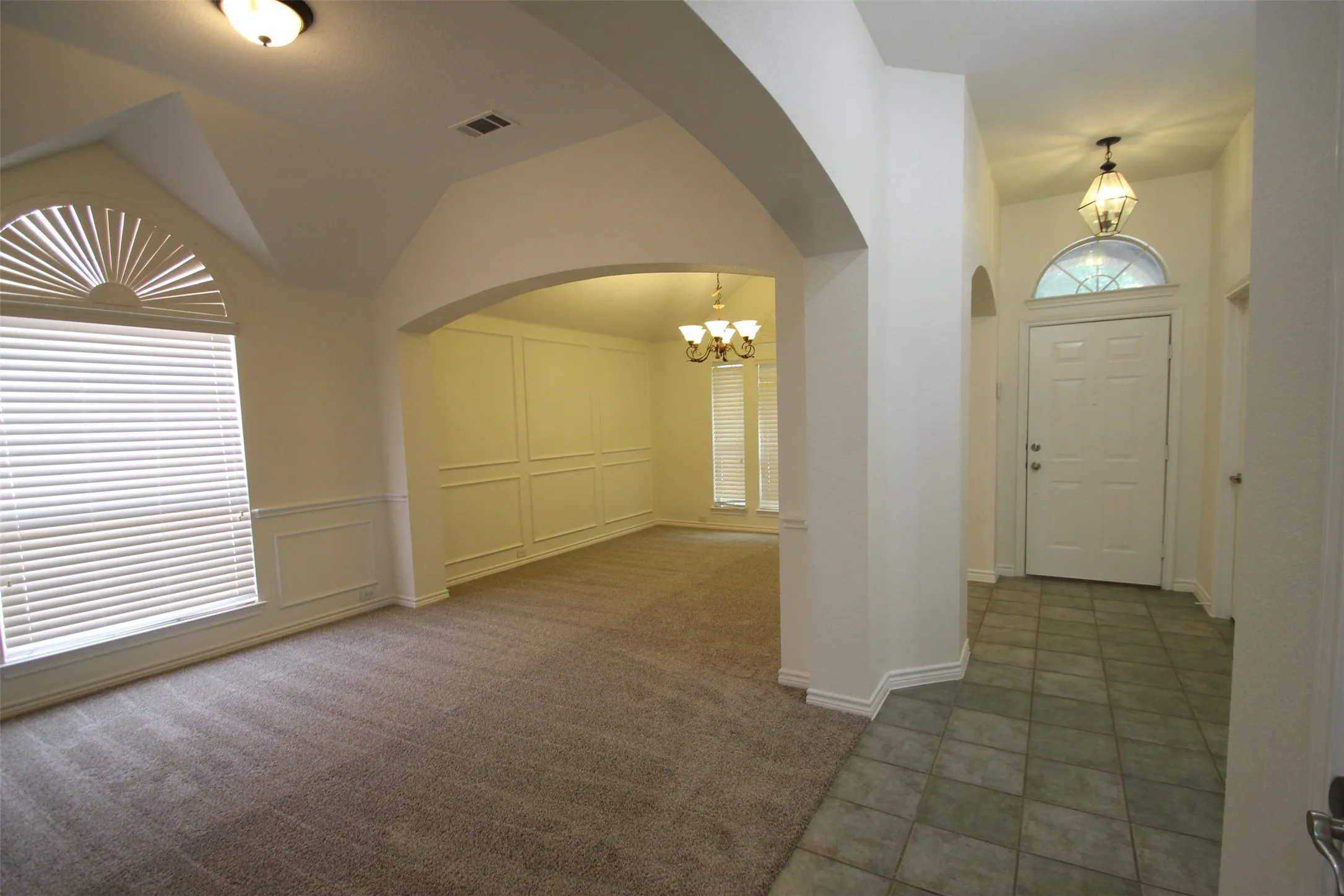 Single Family Residence For Rent in Collin County , 10362 Ferry Farm Lane, Frisco, Texas 75035, 4 Bedroom, 2 Bathroom, 2 Garage spaces, 2,379 Sqft, built in 2004, mls#21370198, Real Estate Agent in Frisco, Homes For Rent in Collin county, Homes For Rent in Frisco, Realtor in Frisco Texas, Real Estate Brokerage Independent Realty Texas, Luminita Cordes Realtor