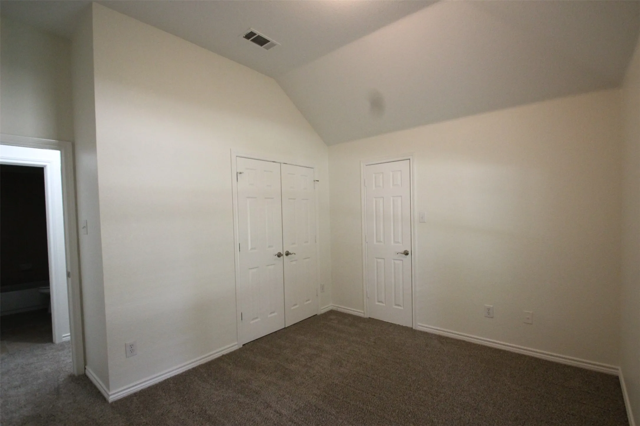 Single Family Residence For Rent in Collin County , 10362 Ferry Farm Lane, Frisco, Texas 75035, 4 Bedroom, 2 Bathroom, 2 Garage spaces, 2,379 Sqft, built in 2004, mls#21370198, Real Estate Agent in Frisco, Homes For Rent in Collin county, Homes For Rent in Frisco, Realtor in Frisco Texas, Real Estate Brokerage Independent Realty Texas, Luminita Cordes Realtor