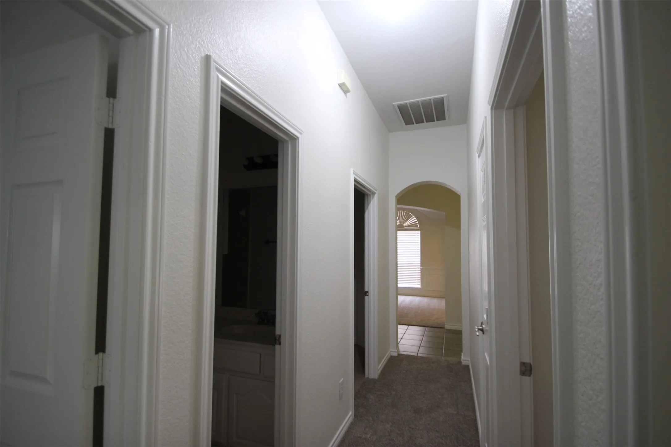 Single Family Residence For Rent in Collin County , 10362 Ferry Farm Lane, Frisco, Texas 75035, 4 Bedroom, 2 Bathroom, 2 Garage spaces, 2,379 Sqft, built in 2004, mls#21370198, Real Estate Agent in Frisco, Homes For Rent in Collin county, Homes For Rent in Frisco, Realtor in Frisco Texas, Real Estate Brokerage Independent Realty Texas, Luminita Cordes Realtor