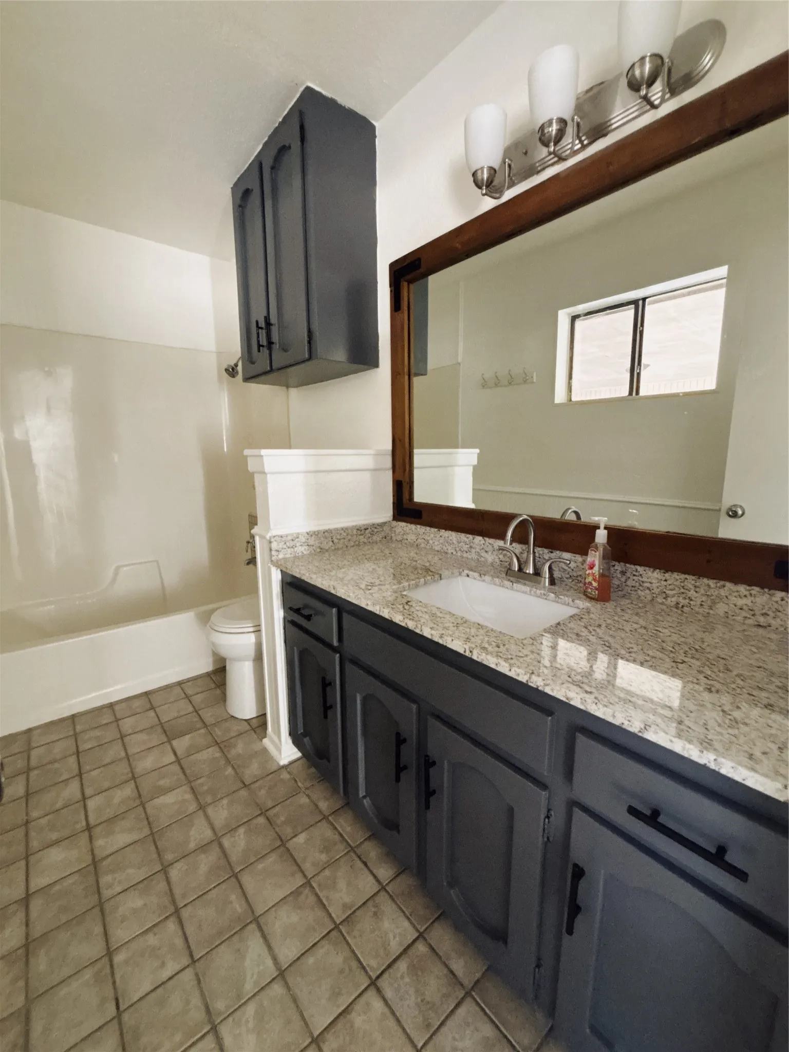 Single Family Residence For Rent in Franklin (TX) County , 526 Park Lane, Mount Vernon, Texas 75457, 3 Bedroom, 2 Bathroom, Garage spaces, 1,424 Sqft, built in 1984, mls#21370883, Real Estate Agent in Mount Vernon, Homes For Rent in Franklin (TX) county, Homes For Rent in Mount Vernon, Realtor in Mount Vernon Texas, Real Estate Brokerage Independent Realty Texas, Luminita Cordes Realtor