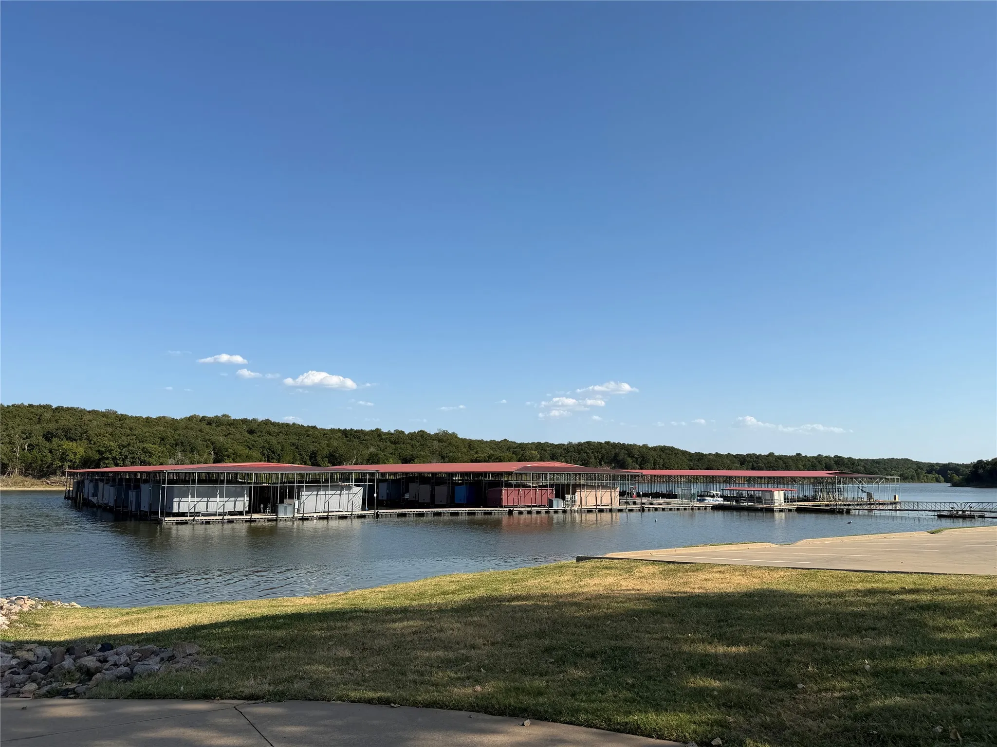 Community boat ramp providing convenient lake access