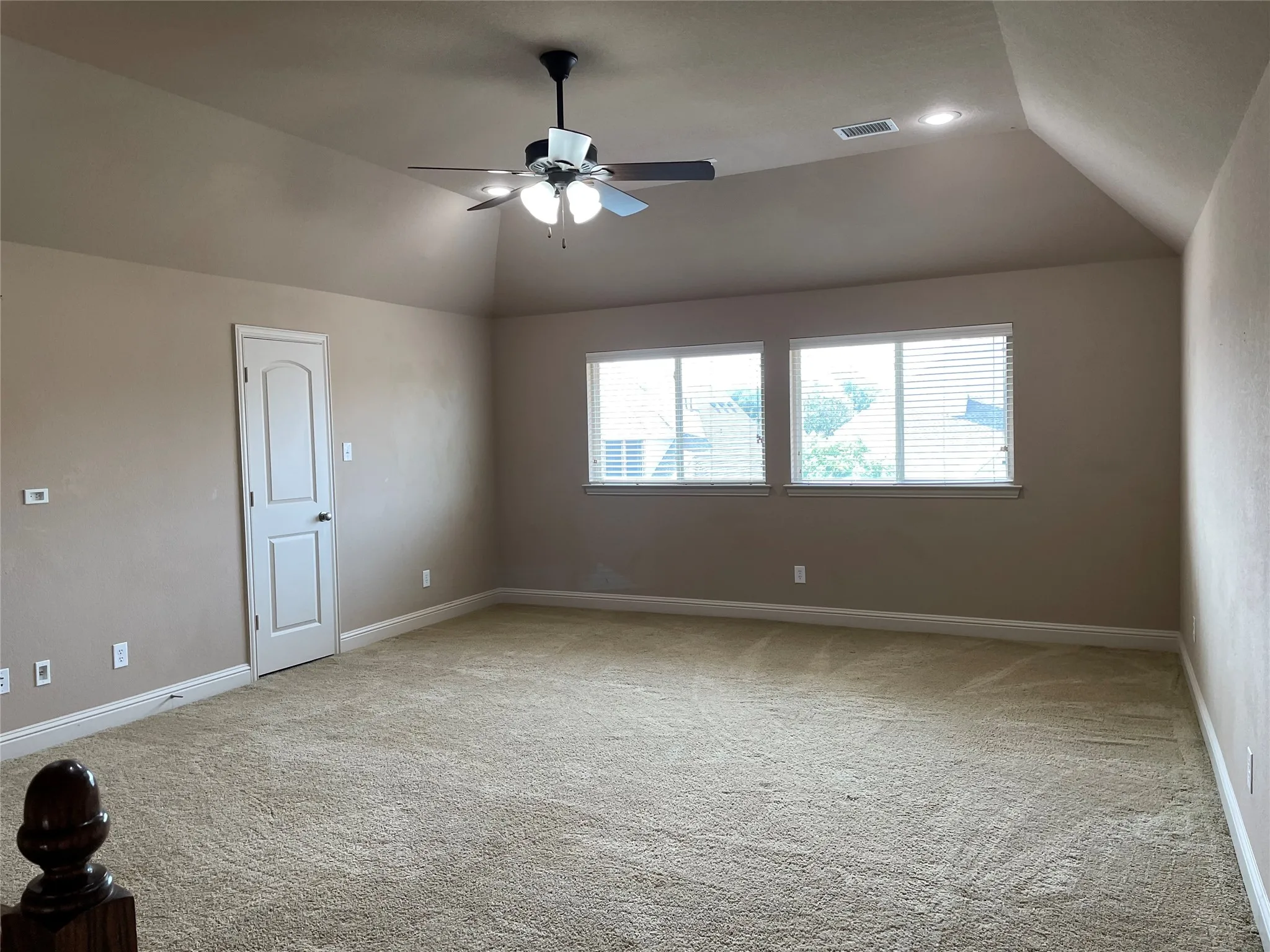 Single Family Residence For Rent in Collin County , 1011 Hot Springs Drive, Allen, Texas 75013, 4 Bedroom, 3 Bathroom, 2 Garage spaces, 2,904 Sqft, built in 2008, mls#21370966, Real Estate Agent in Allen, Homes For Rent in Collin county, Homes For Rent in Allen, Realtor in Allen Texas, Real Estate Brokerage Independent Realty Texas, Luminita Cordes Realtor