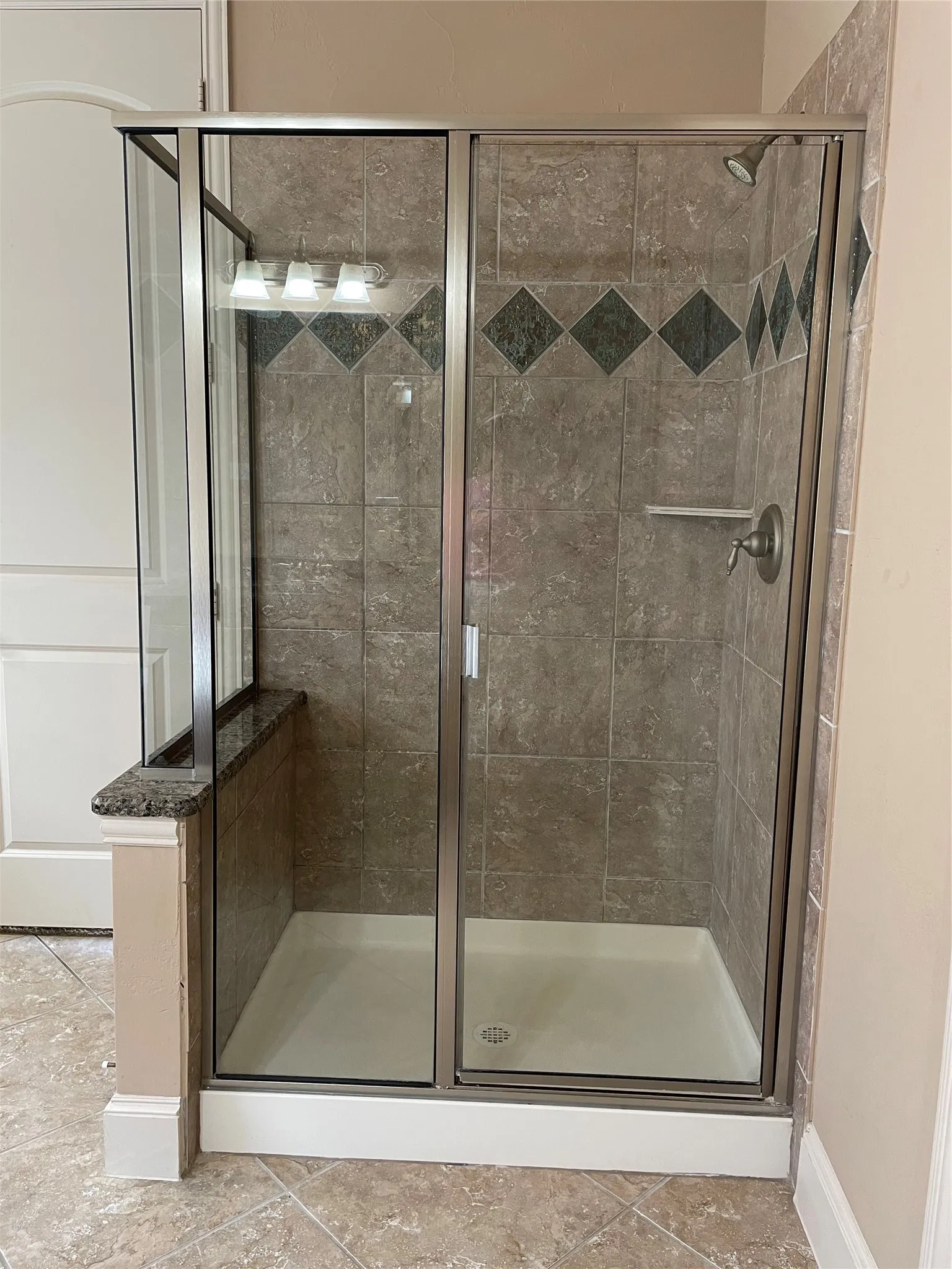 Single Family Residence For Rent in Collin County , 1011 Hot Springs Drive, Allen, Texas 75013, 4 Bedroom, 3 Bathroom, 2 Garage spaces, 2,904 Sqft, built in 2008, mls#21370966, Real Estate Agent in Allen, Homes For Rent in Collin county, Homes For Rent in Allen, Realtor in Allen Texas, Real Estate Brokerage Independent Realty Texas, Luminita Cordes Realtor