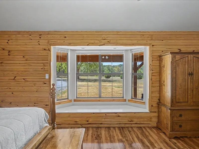 Single Family Residence For Sale in Fannin County , 1816 County Road 2040, Ravenna, Texas 75476, 4 Bedroom, 2 Bathroom, 2 Garage spaces, 2,168 Sqft, built in 1993, mls#21352864, Real Estate Agent in Ravenna, Homes For Sale in Fannin county, Homes For Sale in Ravenna, Realtor in Ravenna Texas, Real Estate Brokerage Independent Realty Texas, Luminita Cordes Realtor