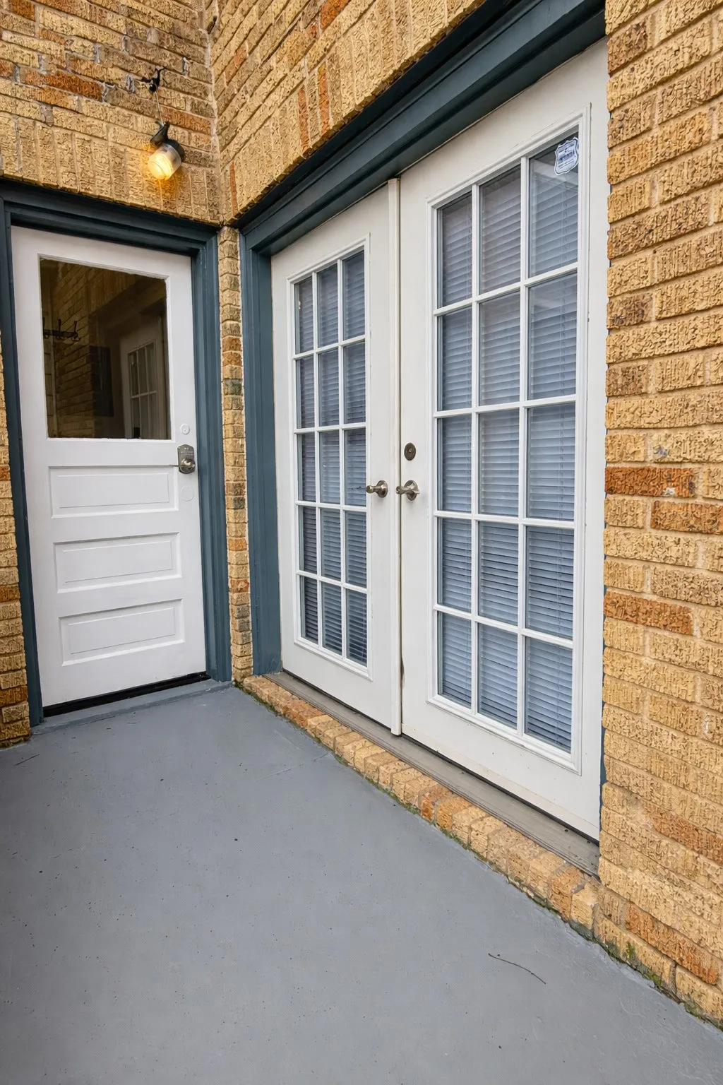 Duplex For Sale in Dallas County , 5930 Victor Street, Dallas, Texas 75214, 6 Bedroom, 3 Bathroom, Garage spaces, 0 Sqft, built in 1930, mls#21367742, Real Estate Agent in Dallas, Homes For Sale in Dallas county, Homes For Sale in Dallas, Realtor in Dallas Texas, Real Estate Brokerage Independent Realty Texas, Luminita Cordes Realtor
