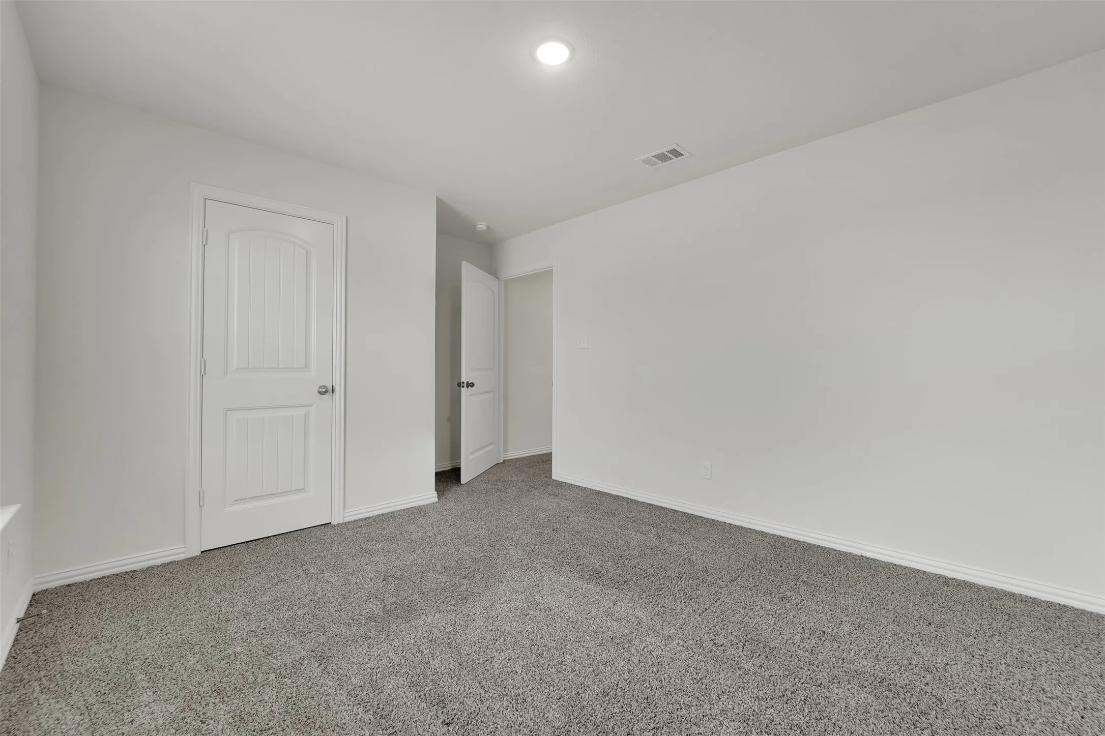 Single Family Residence For Sale in Johnson County , 6335 Brookcrest, Godley, Texas 76044, 4 Bedroom, 2 Bathroom, 2 Garage spaces, 2,077 Sqft, built in 2020, mls#21370613, Real Estate Agent in Godley, Homes For Sale in Johnson county, Homes For Sale in Godley, Realtor in Godley Texas, Real Estate Brokerage Independent Realty Texas, Luminita Cordes Realtor