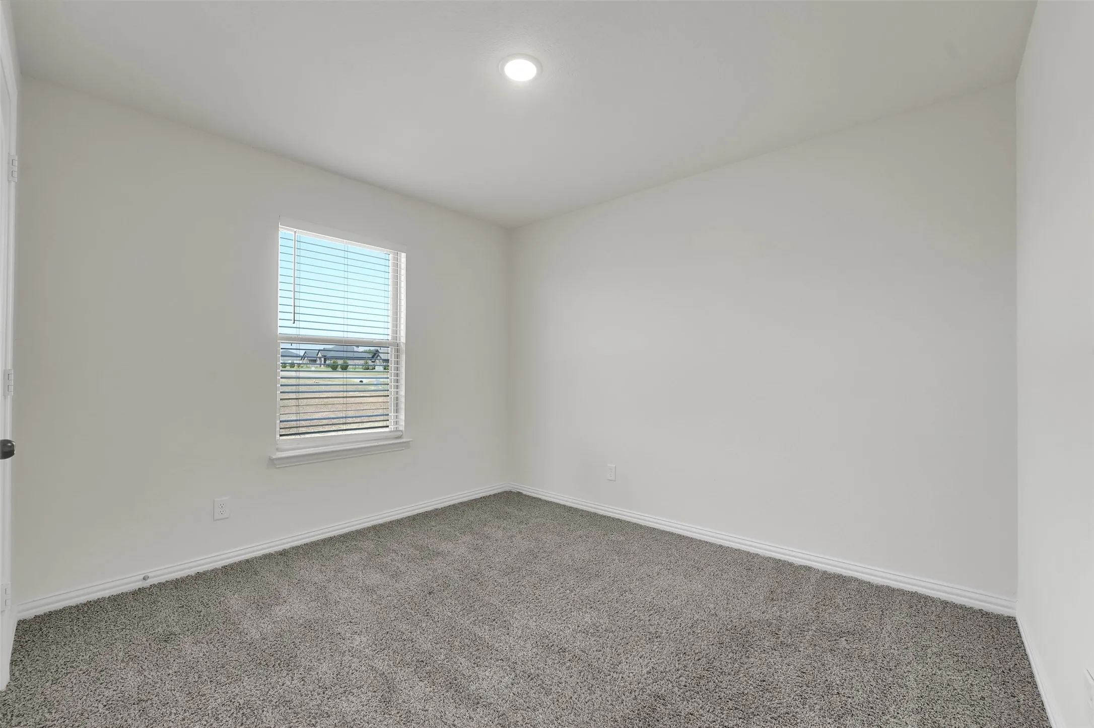 Single Family Residence For Sale in Johnson County , 6335 Brookcrest, Godley, Texas 76044, 4 Bedroom, 2 Bathroom, 2 Garage spaces, 2,077 Sqft, built in 2020, mls#21370613, Real Estate Agent in Godley, Homes For Sale in Johnson county, Homes For Sale in Godley, Realtor in Godley Texas, Real Estate Brokerage Independent Realty Texas, Luminita Cordes Realtor