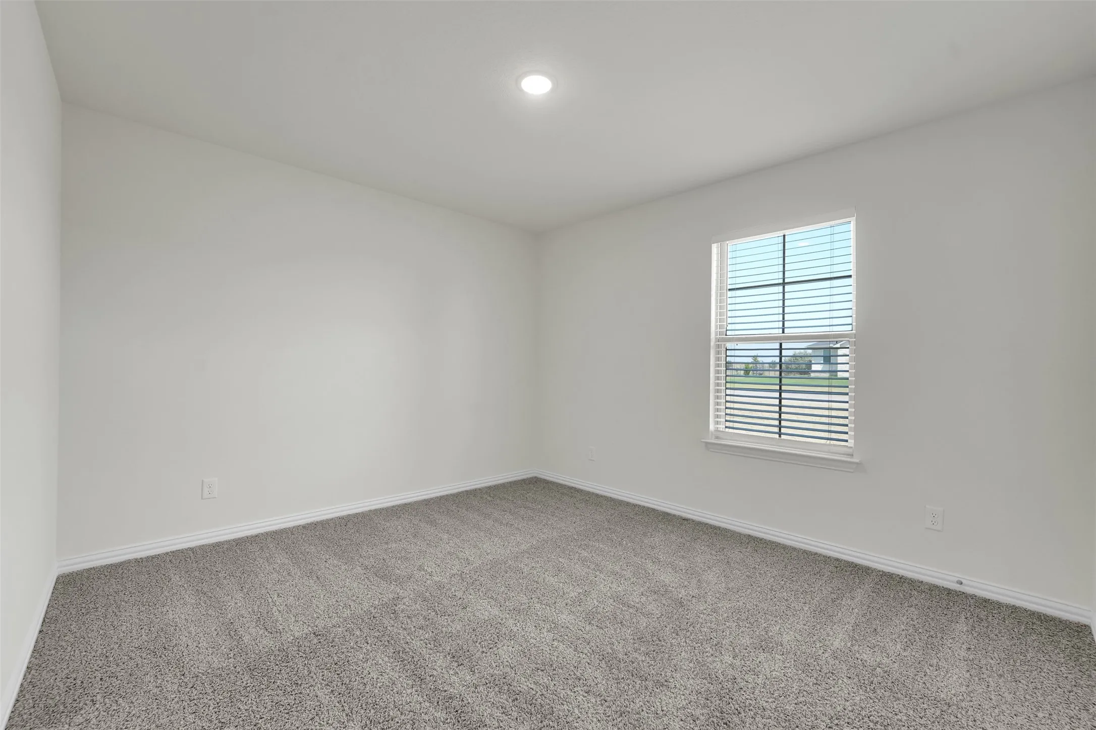 Single Family Residence For Sale in Johnson County , 6335 Brookcrest, Godley, Texas 76044, 4 Bedroom, 2 Bathroom, 2 Garage spaces, 2,077 Sqft, built in 2020, mls#21370613, Real Estate Agent in Godley, Homes For Sale in Johnson county, Homes For Sale in Godley, Realtor in Godley Texas, Real Estate Brokerage Independent Realty Texas, Luminita Cordes Realtor