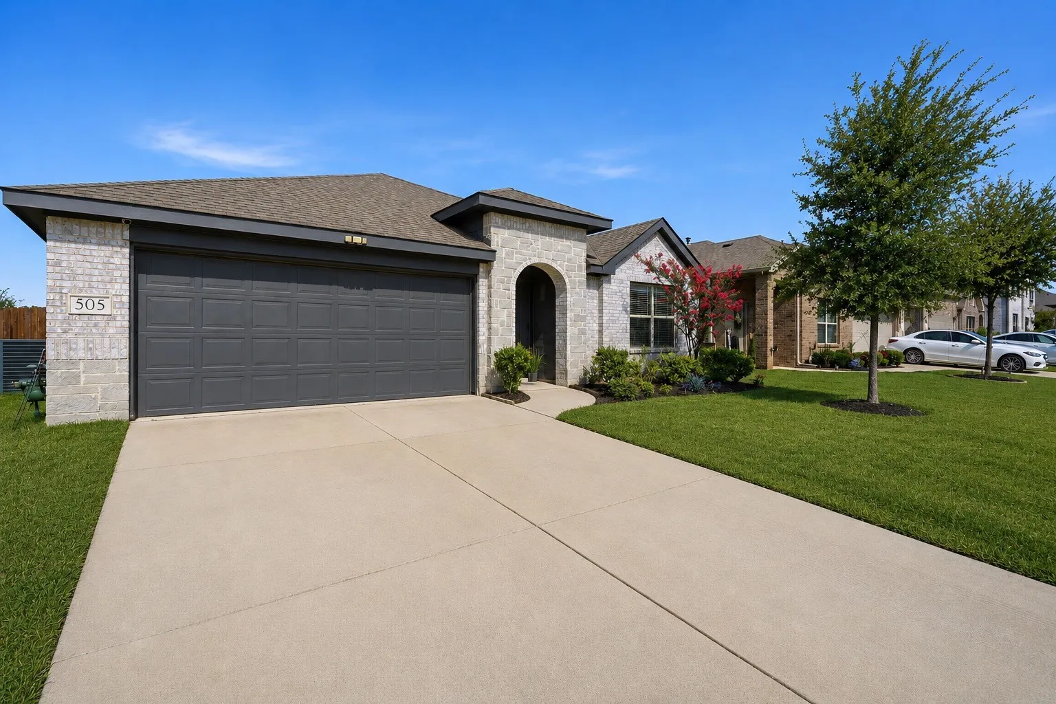 Single Family Residence For Sale in Dallas County , 505 Bermuda Avenue, Lancaster, Texas 75146, 4 Bedroom, 2 Bathroom, 2 Garage spaces, 1,848 Sqft, built in 2022, mls#21370956, Real Estate Agent in Lancaster, Homes For Sale in Dallas county, Homes For Sale in Lancaster, Realtor in Lancaster Texas, Real Estate Brokerage Independent Realty Texas, Luminita Cordes Realtor