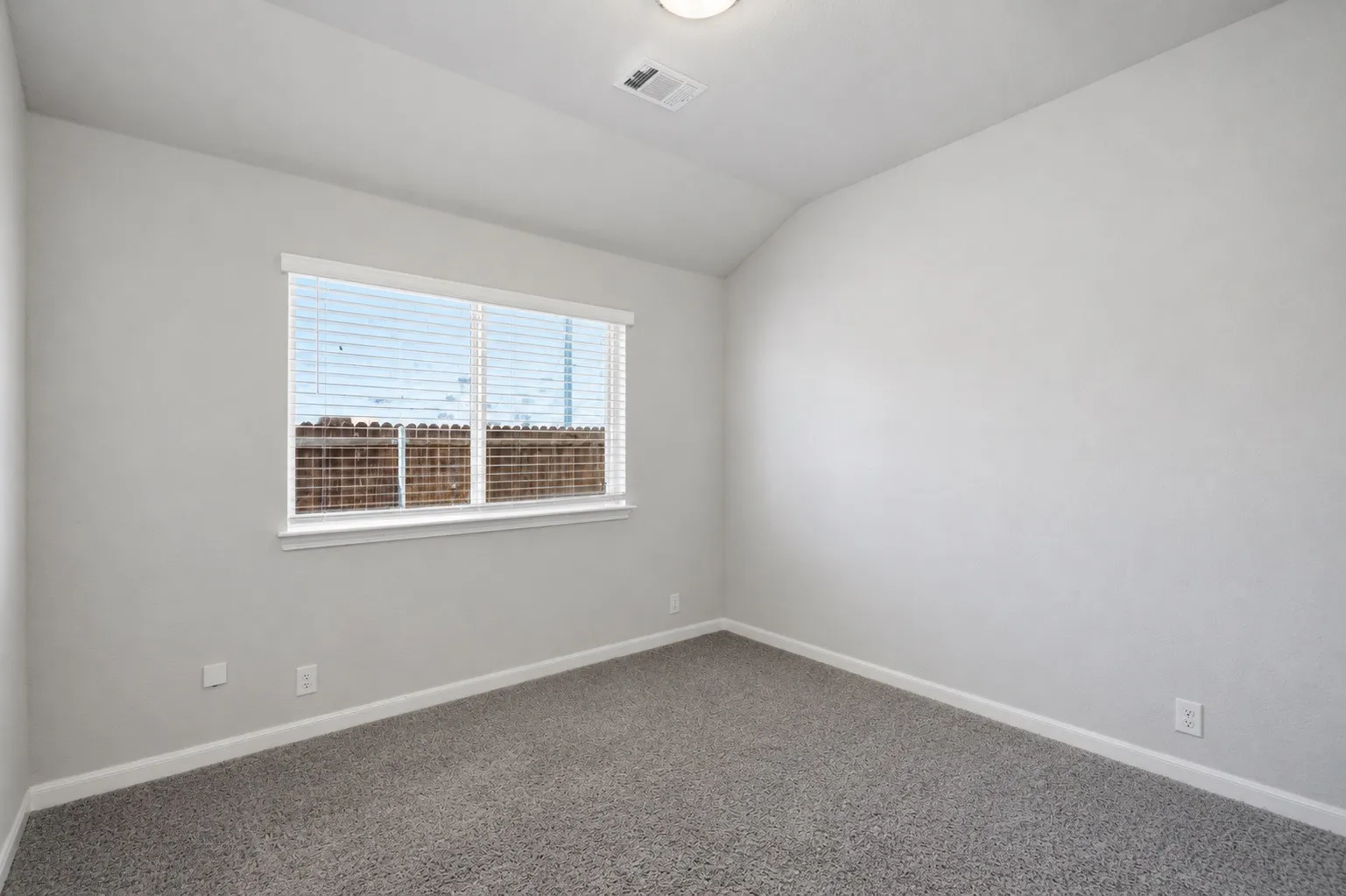 Single Family Residence For Sale in Dallas County , 505 Bermuda Avenue, Lancaster, Texas 75146, 4 Bedroom, 2 Bathroom, 2 Garage spaces, 1,848 Sqft, built in 2022, mls#21370956, Real Estate Agent in Lancaster, Homes For Sale in Dallas county, Homes For Sale in Lancaster, Realtor in Lancaster Texas, Real Estate Brokerage Independent Realty Texas, Luminita Cordes Realtor