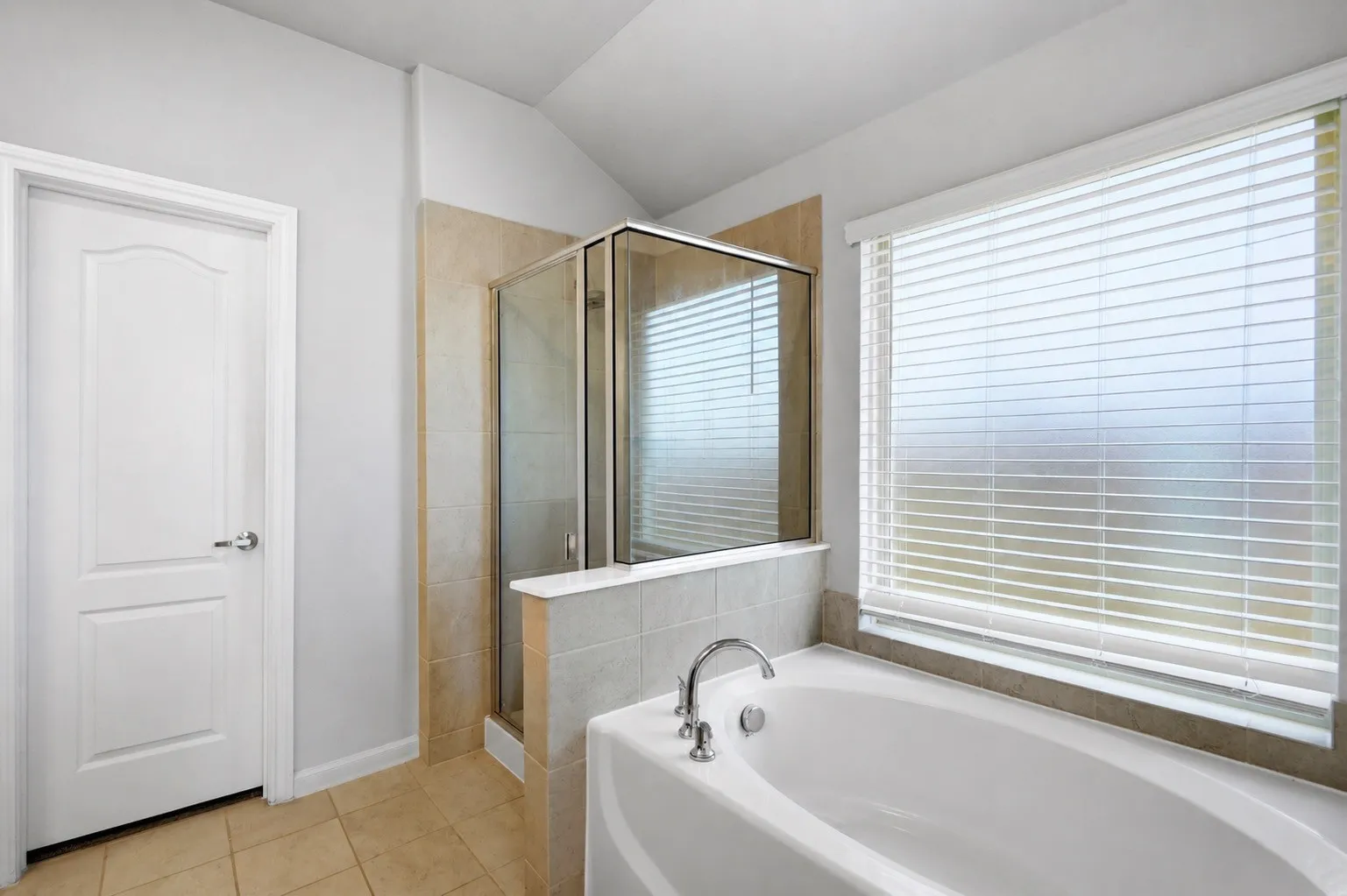 Single Family Residence For Sale in Dallas County , 505 Bermuda Avenue, Lancaster, Texas 75146, 4 Bedroom, 2 Bathroom, 2 Garage spaces, 1,848 Sqft, built in 2022, mls#21370956, Real Estate Agent in Lancaster, Homes For Sale in Dallas county, Homes For Sale in Lancaster, Realtor in Lancaster Texas, Real Estate Brokerage Independent Realty Texas, Luminita Cordes Realtor