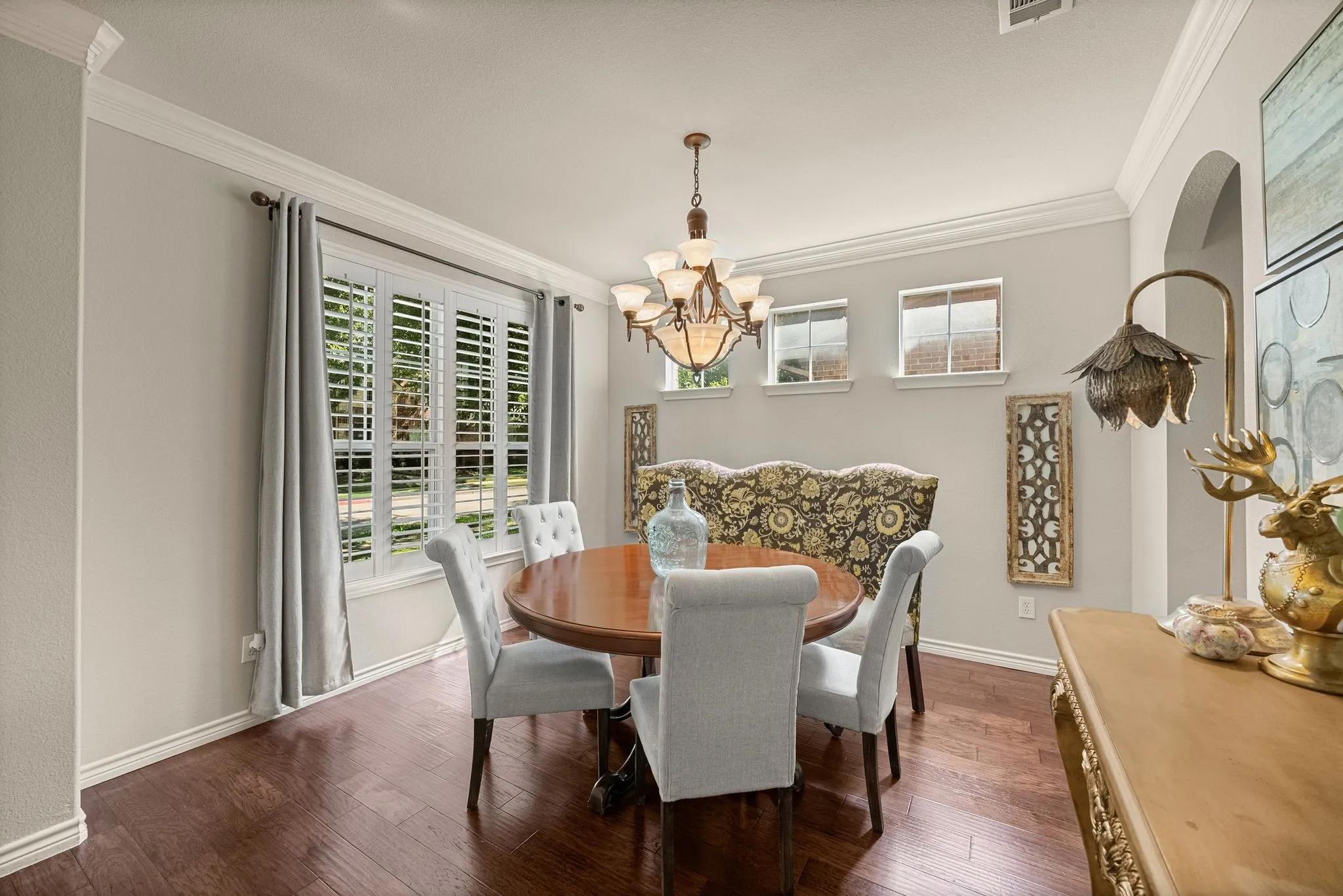 Single Family Residence For Sale in Denton County , 3525 Washington Drive, Frisco, Texas 75034, 4 Bedroom, 4 Bathroom, 2 Garage spaces, 3,290 Sqft, built in 2003, mls#21369982, Real Estate Agent in Frisco, Homes For Sale in Denton county, Homes For Sale in Frisco, Realtor in Frisco Texas, Real Estate Brokerage Independent Realty Texas, Luminita Cordes Realtor