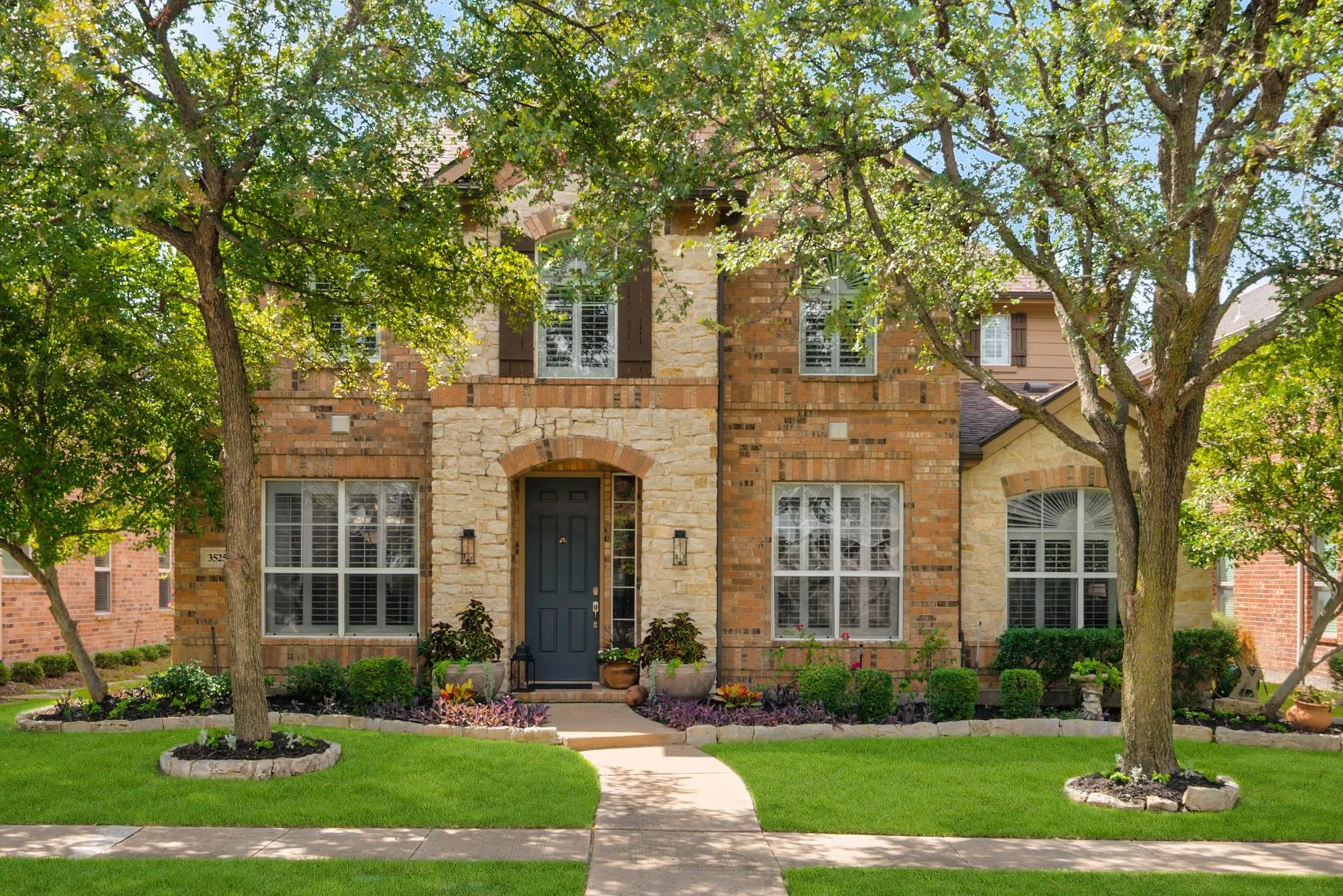 Single Family Residence For Sale in Denton County , 3525 Washington Drive, Frisco, Texas 75034, 4 Bedroom, 4 Bathroom, 2 Garage spaces, 3,290 Sqft, built in 2003, mls#21369982, Real Estate Agent in Frisco, Homes For Sale in Denton county, Homes For Sale in Frisco, Realtor in Frisco Texas, Real Estate Brokerage Independent Realty Texas, Luminita Cordes Realtor