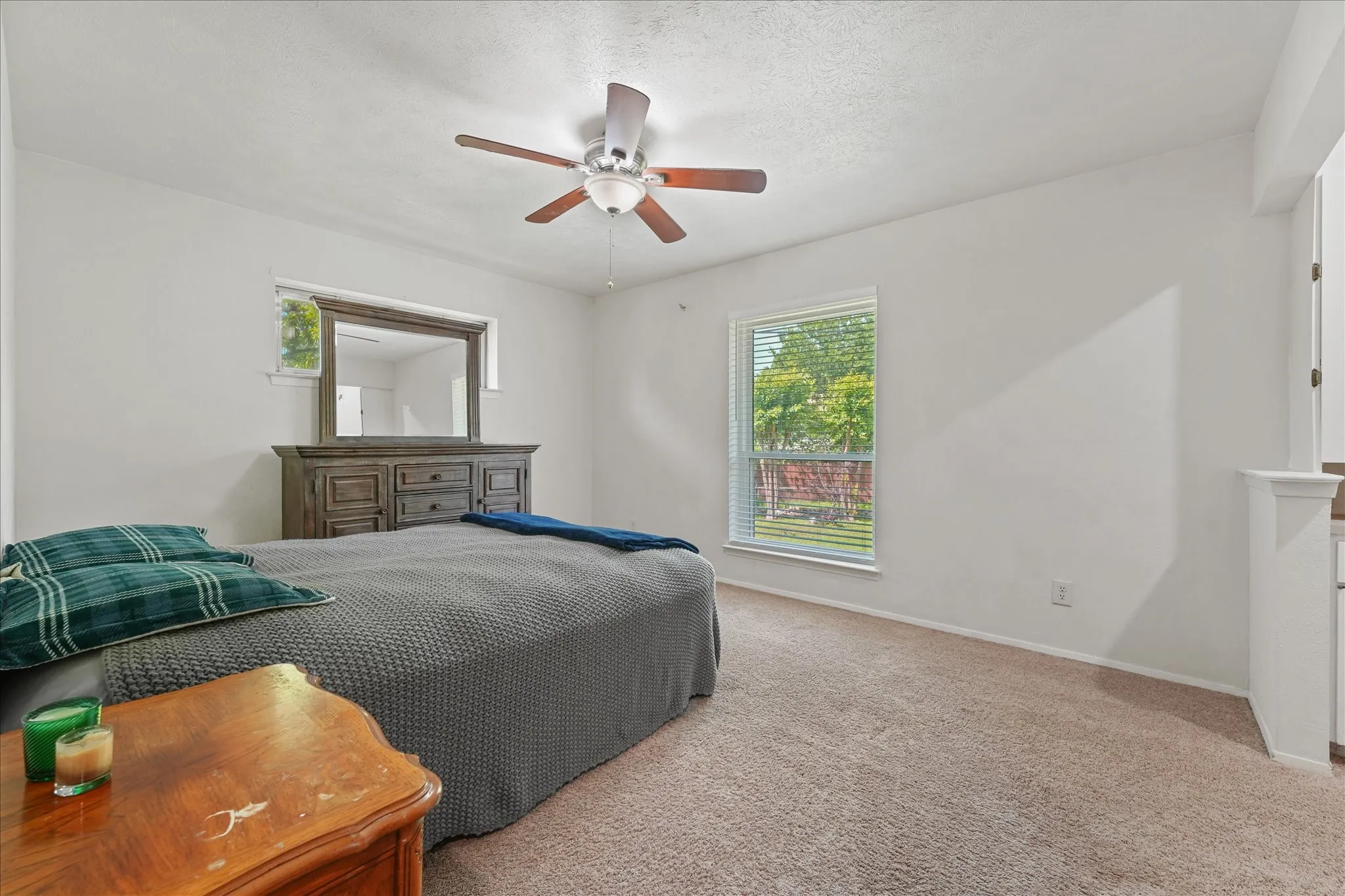 Single Family Residence For Sale in Dallas County , 347 Merribrook Trail, Duncanville, Texas 75116, 4 Bedroom, 2 Bathroom, 2 Garage spaces, 1,500 Sqft, built in 1972, mls#21370975, Real Estate Agent in Duncanville, Homes For Sale in Dallas county, Homes For Sale in Duncanville, Realtor in Duncanville Texas, Real Estate Brokerage Independent Realty Texas, Luminita Cordes Realtor