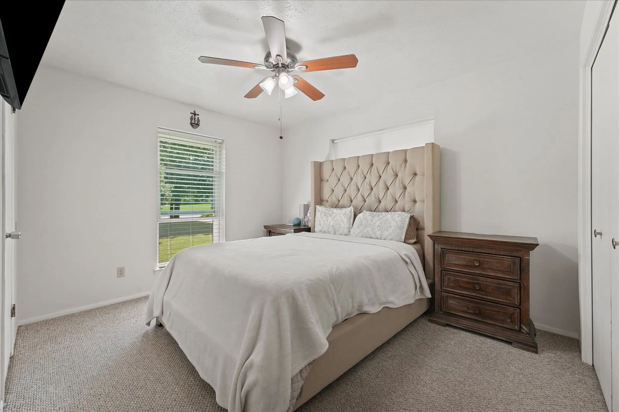 Single Family Residence For Sale in Dallas County , 347 Merribrook Trail, Duncanville, Texas 75116, 4 Bedroom, 2 Bathroom, 2 Garage spaces, 1,500 Sqft, built in 1972, mls#21370975, Real Estate Agent in Duncanville, Homes For Sale in Dallas county, Homes For Sale in Duncanville, Realtor in Duncanville Texas, Real Estate Brokerage Independent Realty Texas, Luminita Cordes Realtor
