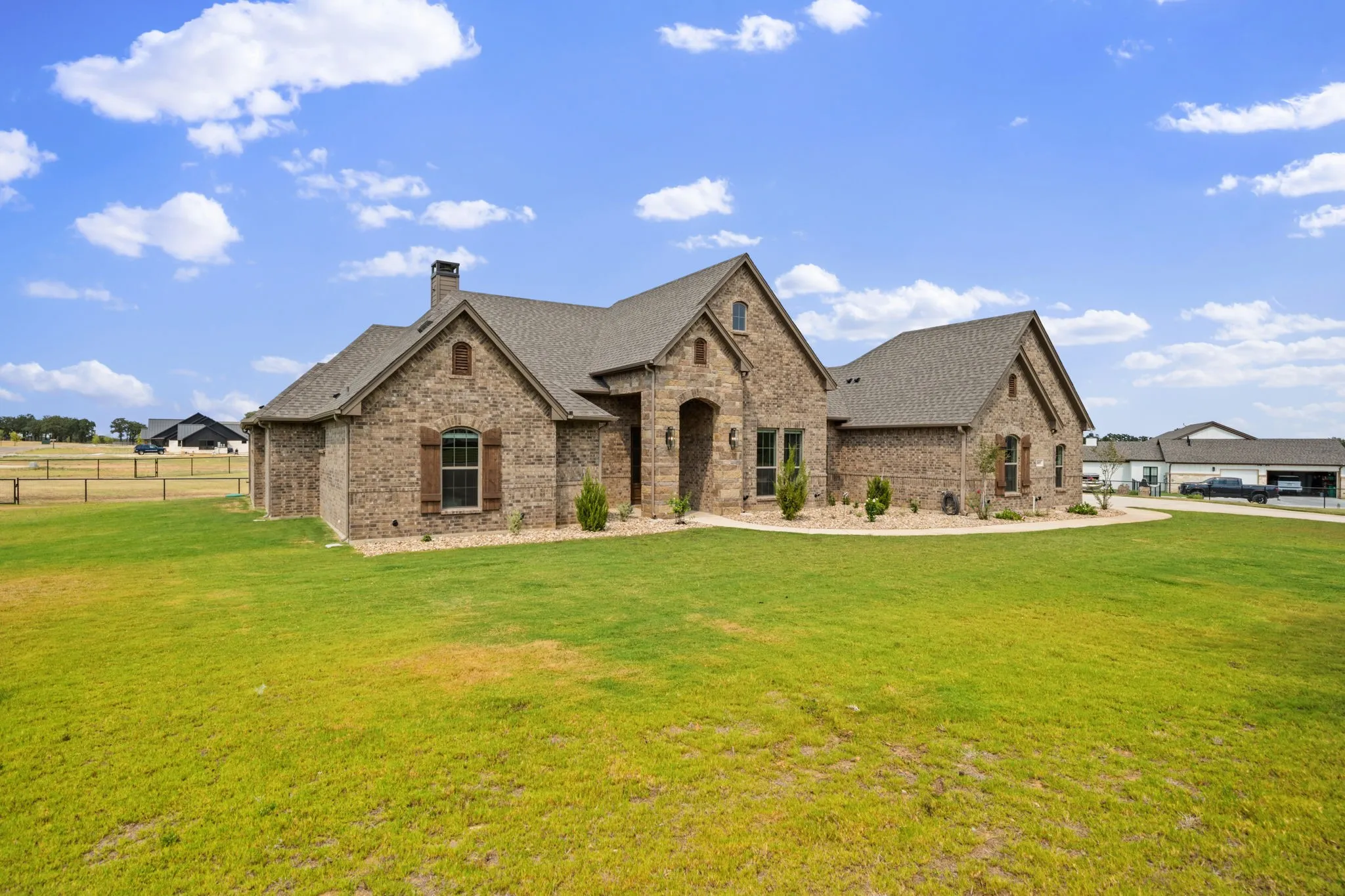 Single Family Residence For Sale in Parker County , 460 Royal Santana Run, Weatherford, Texas 76087, 4 Bedroom, 3 Bathroom, 3 Garage spaces, 3,050 Sqft, built in 2024, mls#21369769, Real Estate Agent in Weatherford, Homes For Sale in Parker county, Homes For Sale in Weatherford, Realtor in Weatherford Texas, Real Estate Brokerage Independent Realty Texas, Luminita Cordes Realtor