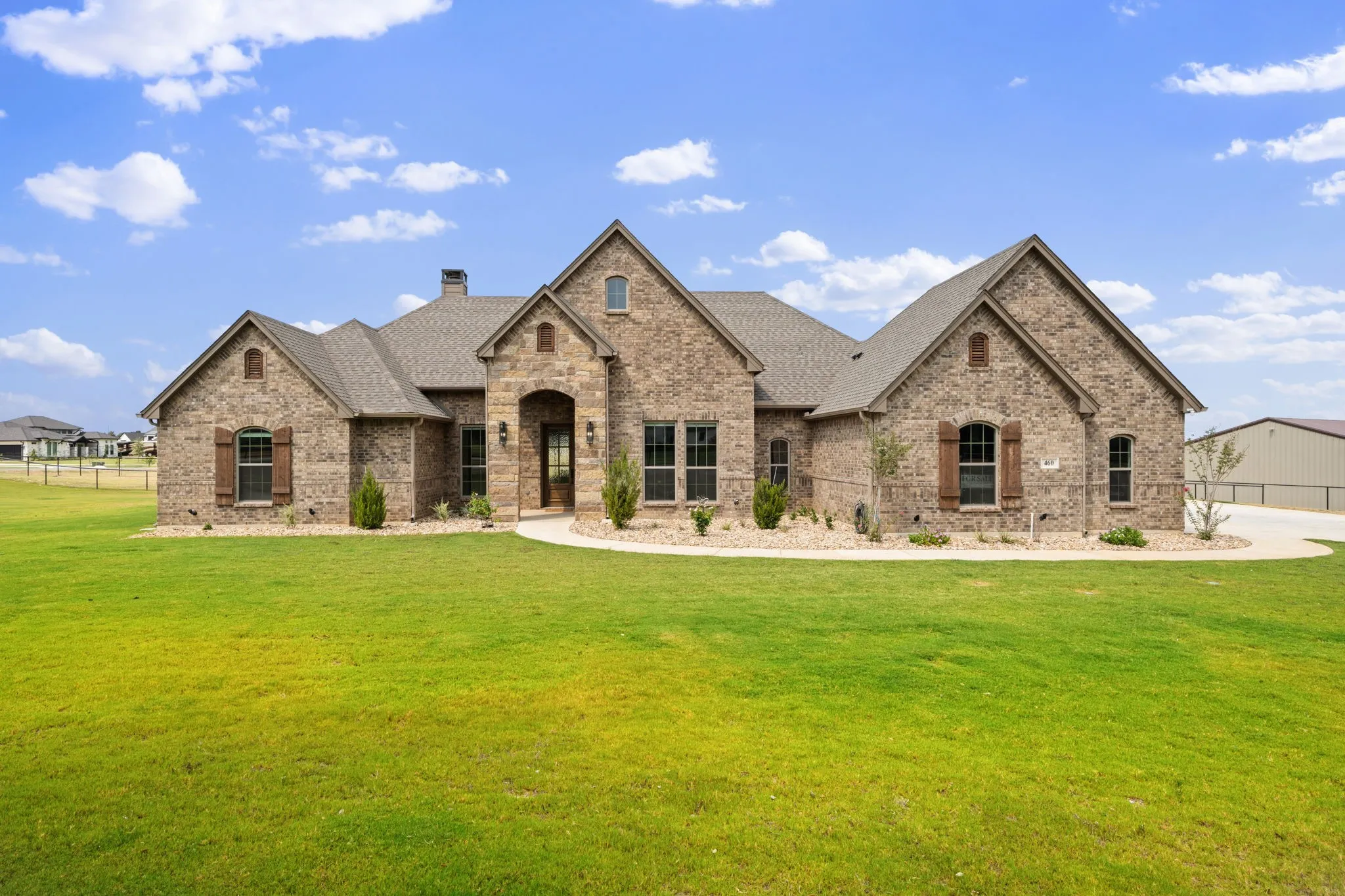 Single Family Residence For Sale in Parker County , 460 Royal Santana Run, Weatherford, Texas 76087, 4 Bedroom, 3 Bathroom, 3 Garage spaces, 3,050 Sqft, built in 2024, mls#21369769, Real Estate Agent in Weatherford, Homes For Sale in Parker county, Homes For Sale in Weatherford, Realtor in Weatherford Texas, Real Estate Brokerage Independent Realty Texas, Luminita Cordes Realtor