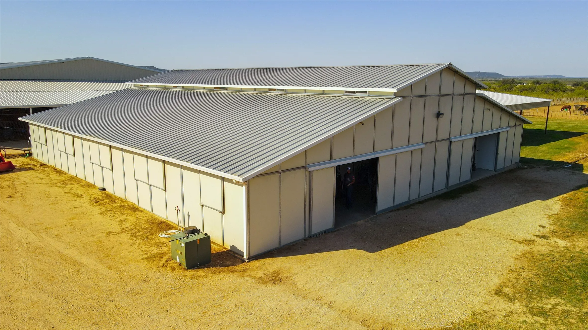 Single Family Residence For Sale in Taylor County , 201 FM 1750, Abilene, Texas 79602, 4 Bedroom, 2 Bathroom, 2 Garage spaces, 2,214 Sqft, built in 2012, mls#21370887, Real Estate Agent in Abilene, Homes For Sale in Taylor county, Homes For Sale in Abilene, Realtor in Abilene Texas, Real Estate Brokerage Independent Realty Texas, Luminita Cordes Realtor