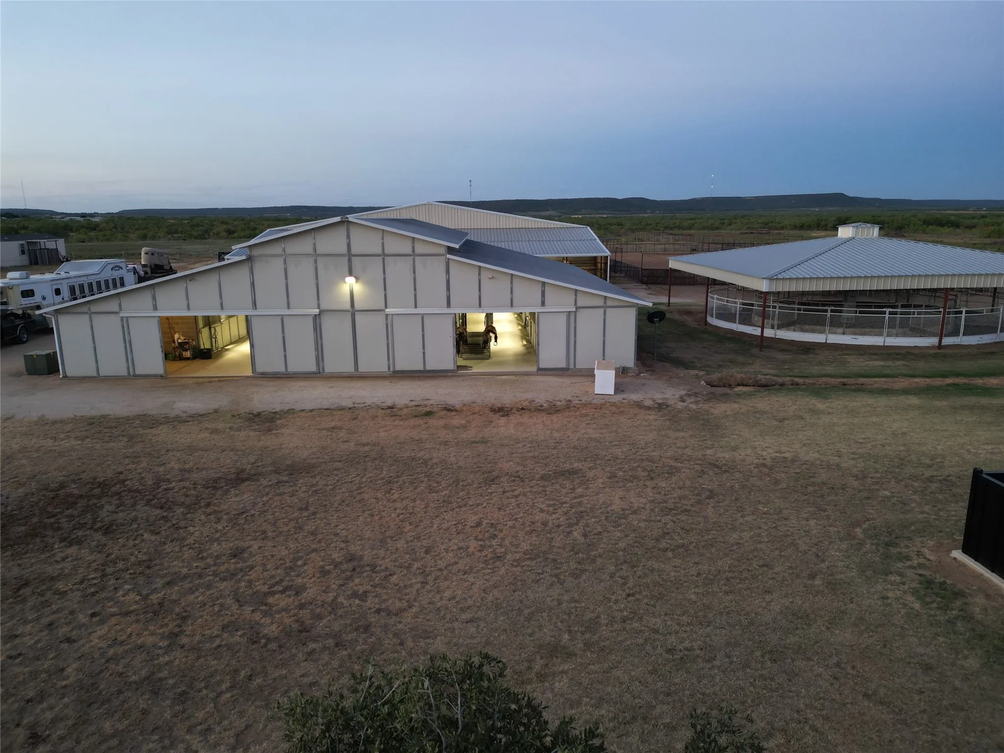 Single Family Residence For Sale in Taylor County , 201 FM 1750, Abilene, Texas 79602, 4 Bedroom, 2 Bathroom, 2 Garage spaces, 2,214 Sqft, built in 2012, mls#21370887, Real Estate Agent in Abilene, Homes For Sale in Taylor county, Homes For Sale in Abilene, Realtor in Abilene Texas, Real Estate Brokerage Independent Realty Texas, Luminita Cordes Realtor