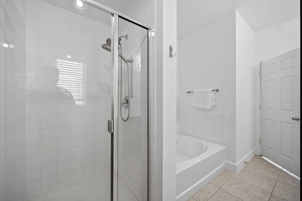 Single Family Residence For Sale in Collin County , 605 Stableford Street, Celina, Texas 75009, 4 Bedroom, 3 Bathroom, 2 Garage spaces, 2,123 Sqft, built in 2015, mls#21369398, Real Estate Agent in Celina, Homes For Sale in Collin county, Homes For Sale in Celina, Realtor in Celina Texas, Real Estate Brokerage Independent Realty Texas, Luminita Cordes Realtor