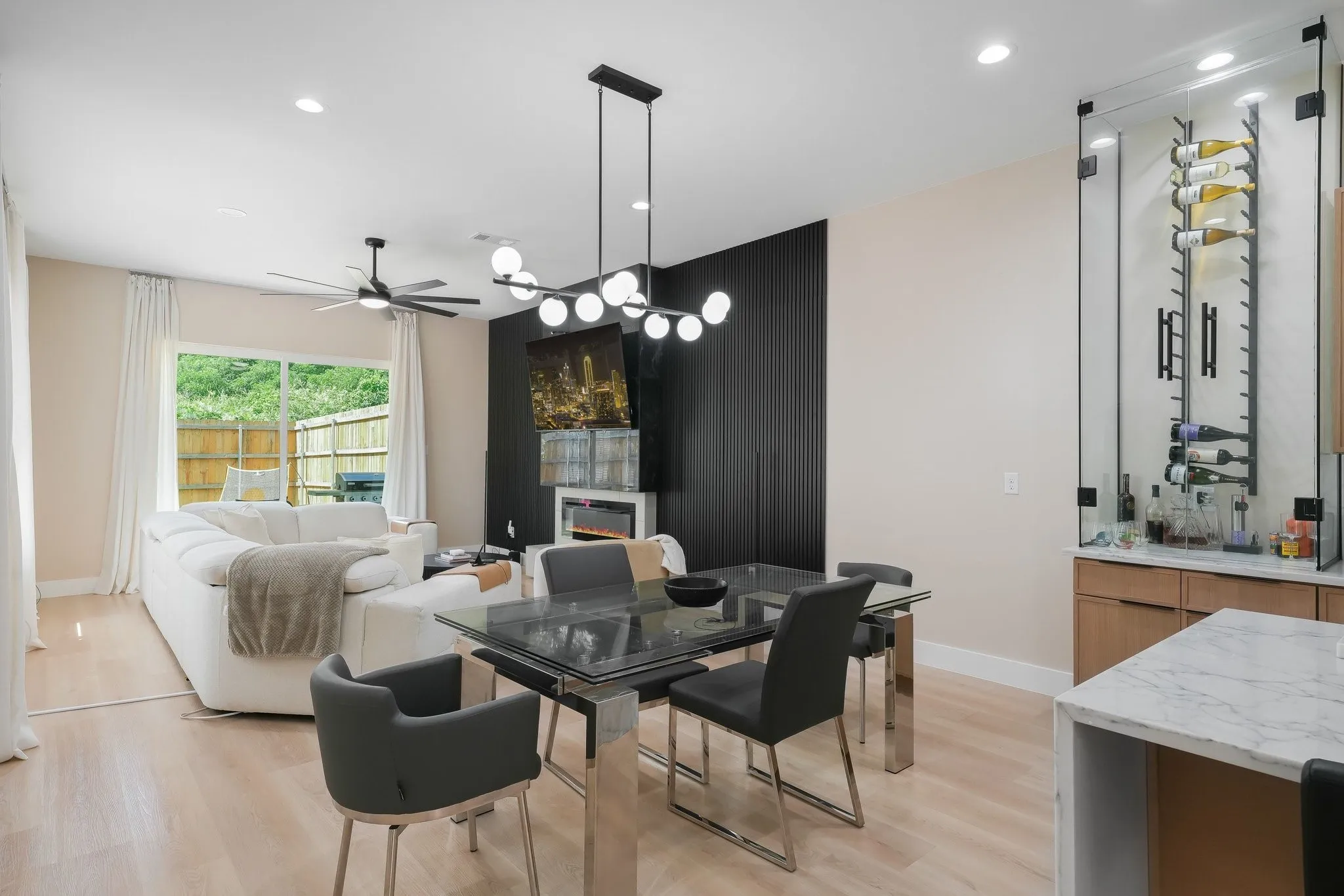 Single Family Residence For Rent in Dallas County , 1908 Duluth Street, Dallas, Texas 75212, 3 Bedroom, 3 Bathroom, 2 Garage spaces, 2,134 Sqft, built in 2025, mls#21364488, Real Estate Agent in Dallas, Homes For Rent in Dallas county, Homes For Rent in Dallas, Realtor in Dallas Texas, Real Estate Brokerage Independent Realty Texas, Luminita Cordes Realtor