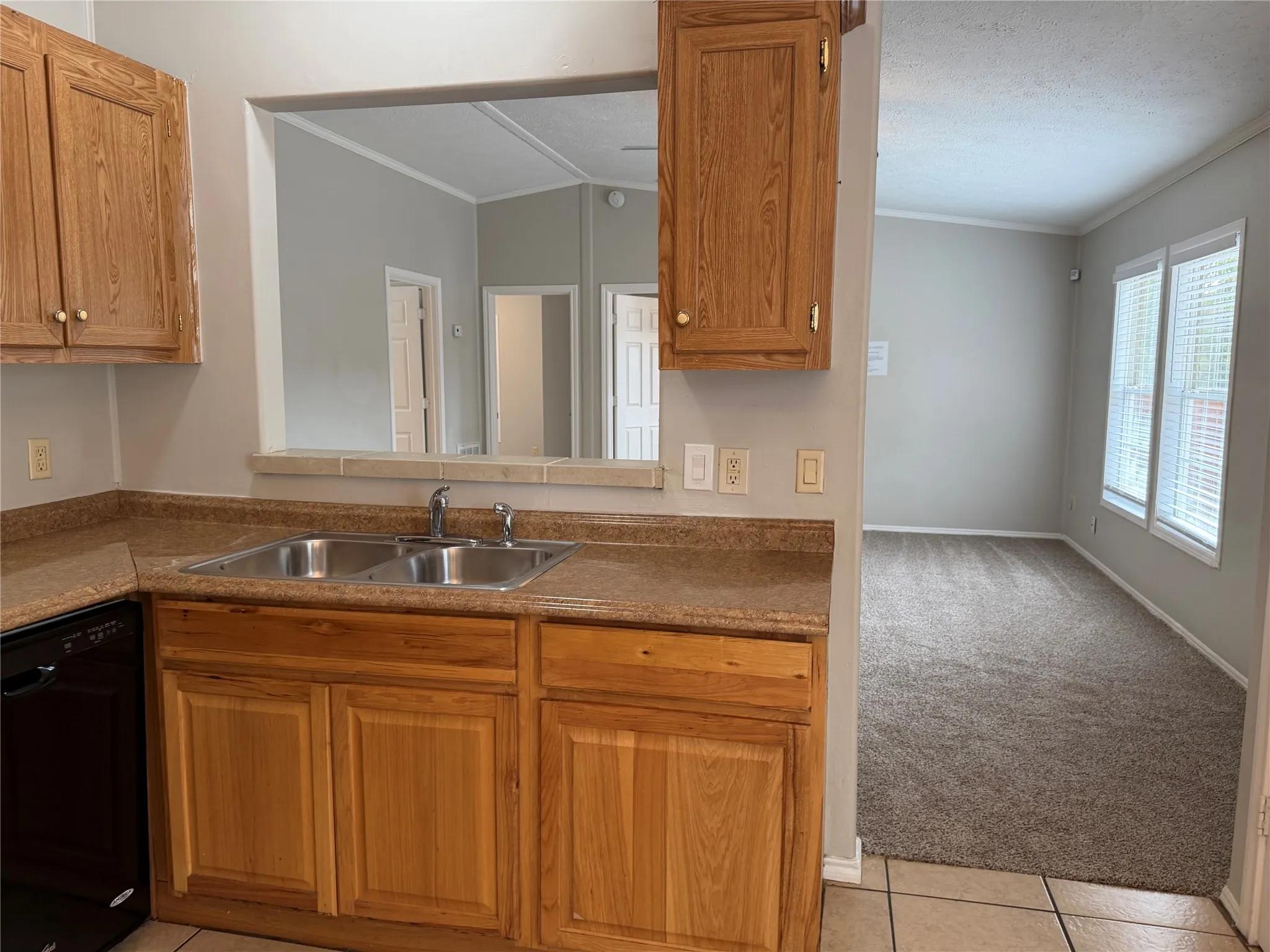 Single Family Residence For Rent in Dallas County , 13755 Biggs Street, Dallas, Texas 75253, 3 Bedroom, 2 Bathroom, Garage spaces, 1,195 Sqft, built in 2001, mls#21370989, Real Estate Agent in Dallas, Homes For Rent in Dallas county, Homes For Rent in Dallas, Realtor in Dallas Texas, Real Estate Brokerage Independent Realty Texas, Luminita Cordes Realtor