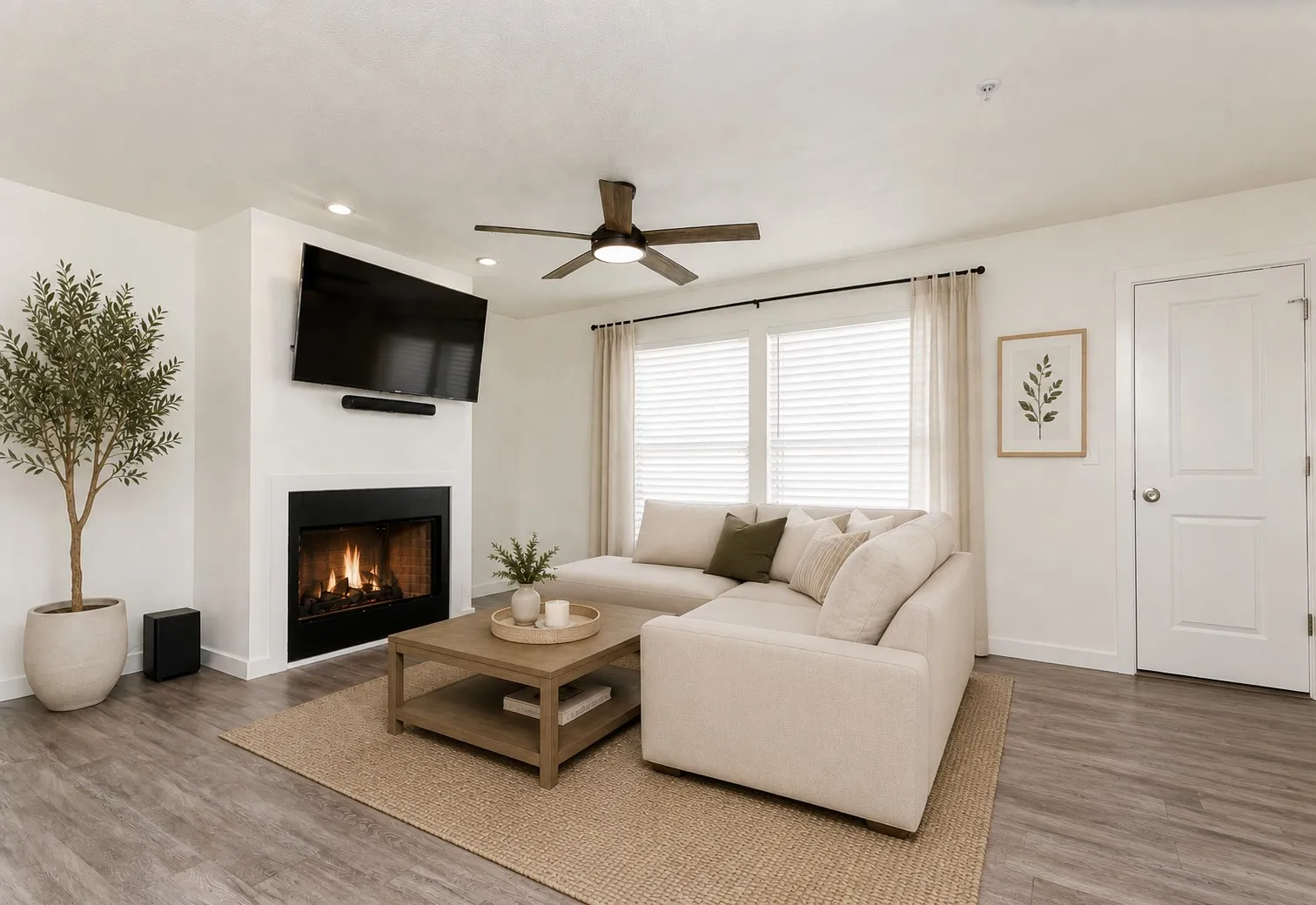 Condominium For Rent in Dallas County , 3022 Forest Lane 105, Dallas, Texas 75234, 2 Bedroom, 1 Bathroom, Garage spaces, 802 Sqft, built in 2024, mls#21370988, Real Estate Agent in Dallas, Homes For Rent in Dallas county, Homes For Rent in Dallas, Realtor in Dallas Texas, Real Estate Brokerage Independent Realty Texas, Luminita Cordes Realtor