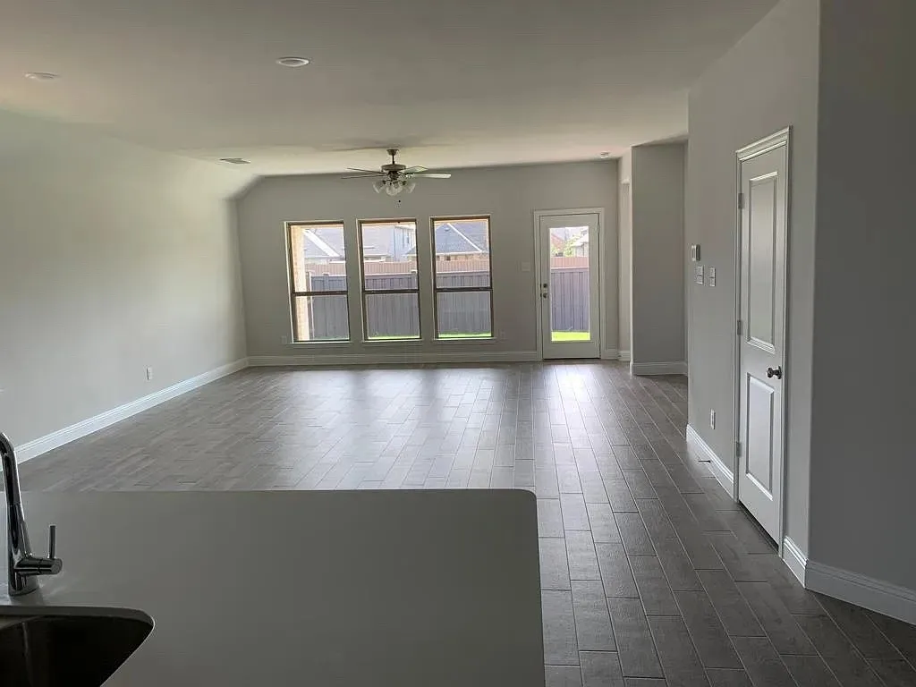 Single Family Residence For Rent in Collin County , 3805 Jan Camille Court, Celina, Texas 75009, 4 Bedroom, 3 Bathroom, 2 Garage spaces, 2,178 Sqft, built in 2021, mls#21369983, Real Estate Agent in Celina, Homes For Rent in Collin county, Homes For Rent in Celina, Realtor in Celina Texas, Real Estate Brokerage Independent Realty Texas, Luminita Cordes Realtor