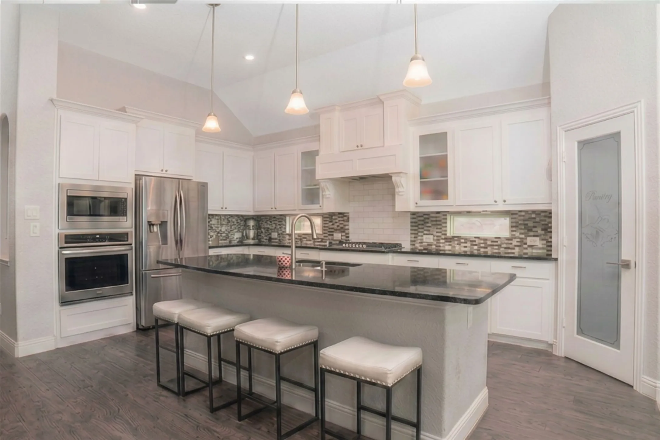 Single Family Residence For Sale in Denton County , 2609 Hammock Lake Drive, Little Elm, Texas 75068, 5 Bedroom, 5 Bathroom, 2 Garage spaces, 3,956 Sqft, built in 2019, mls#21370987, Real Estate Agent in Little Elm, Homes For Sale in Denton county, Homes For Sale in Little Elm, Realtor in Little Elm Texas, Real Estate Brokerage Independent Realty Texas, Luminita Cordes Realtor