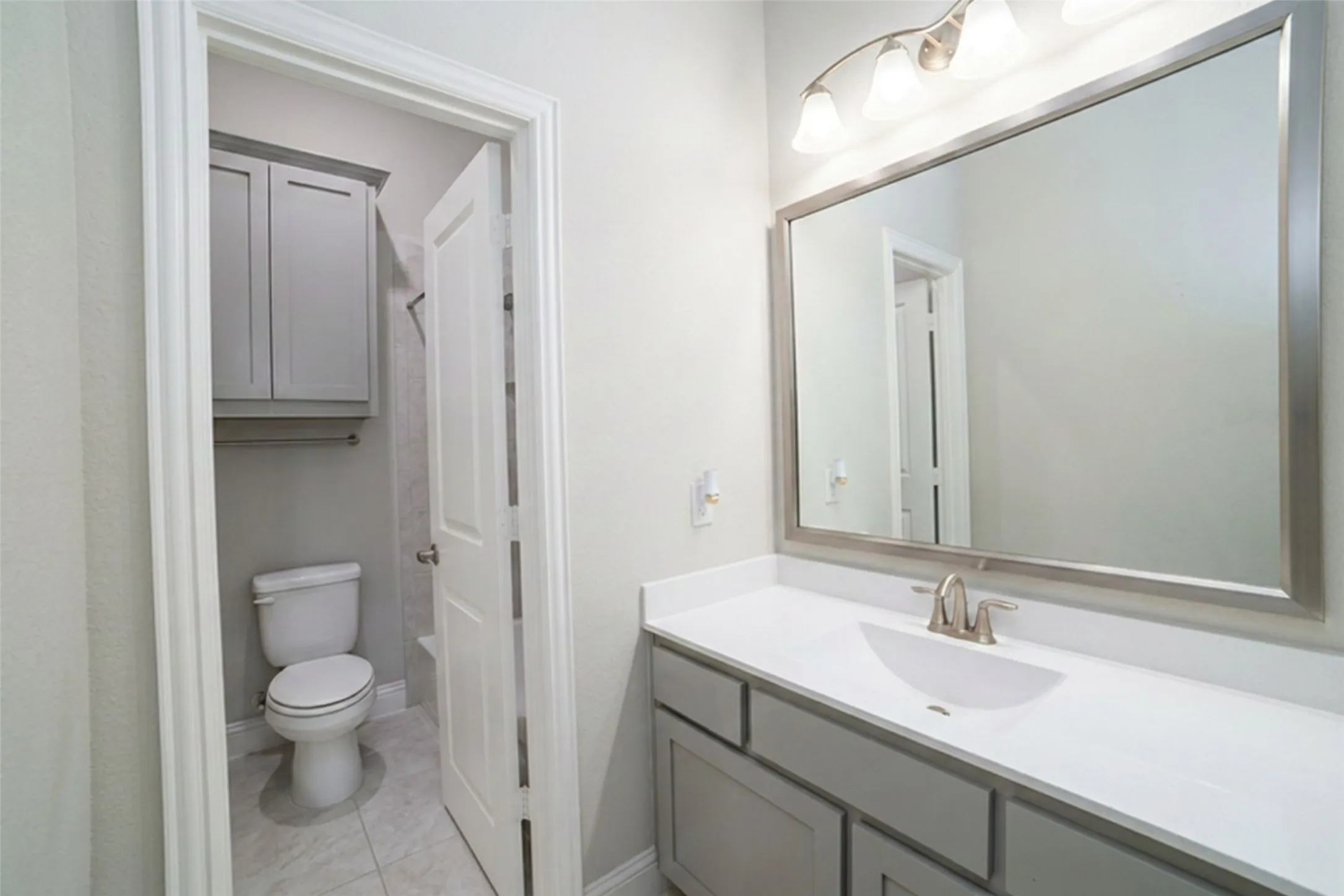 Single Family Residence For Sale in Denton County , 2609 Hammock Lake Drive, Little Elm, Texas 75068, 5 Bedroom, 5 Bathroom, 2 Garage spaces, 3,956 Sqft, built in 2019, mls#21370987, Real Estate Agent in Little Elm, Homes For Sale in Denton county, Homes For Sale in Little Elm, Realtor in Little Elm Texas, Real Estate Brokerage Independent Realty Texas, Luminita Cordes Realtor
