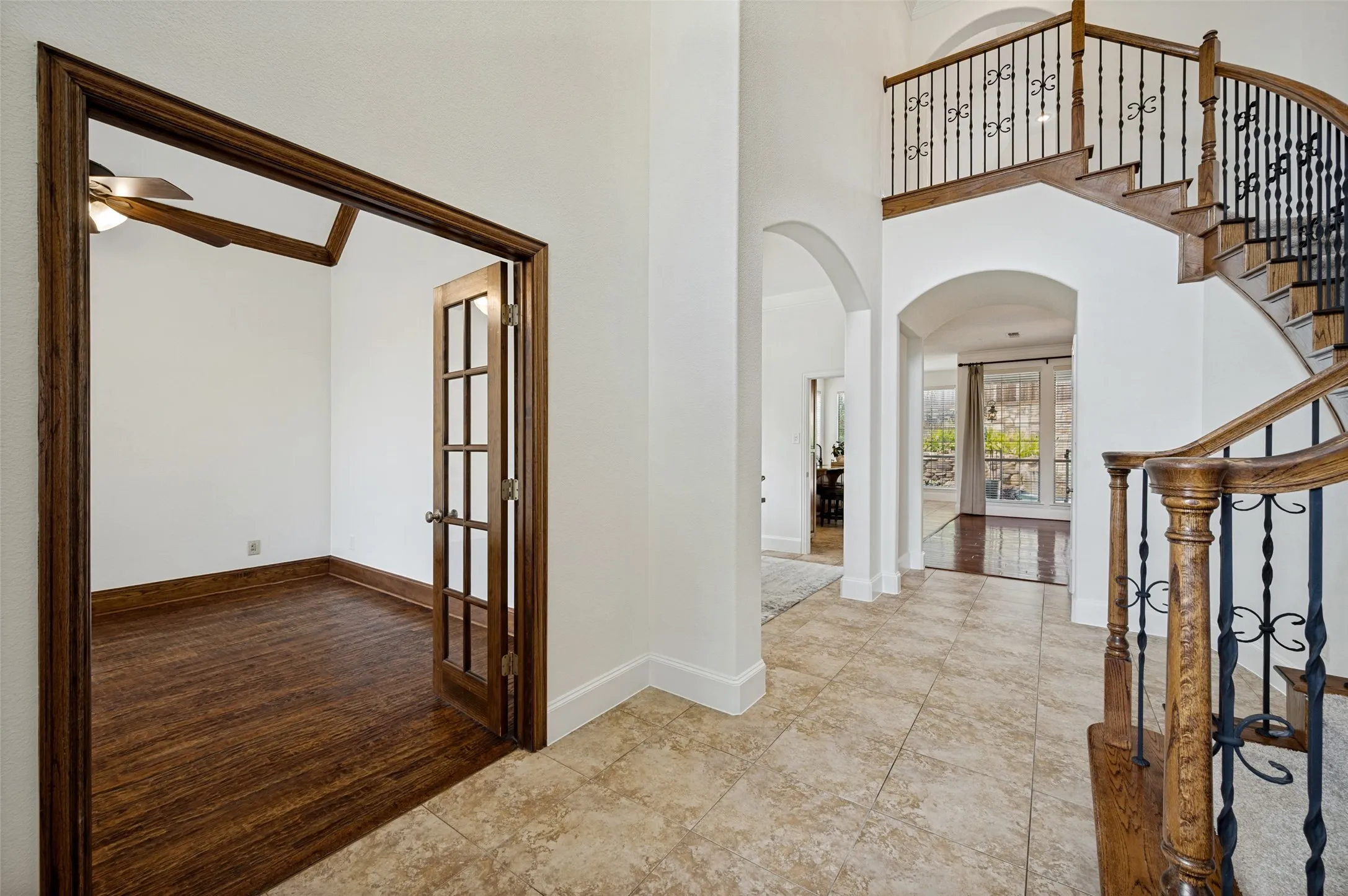 Single Family Residence For Sale in Collin County , 1001 Well Meadow Lane, Mc Kinney, Texas 75071, 5 Bedroom, 4 Bathroom, 3 Garage spaces, 3,848 Sqft, built in 2005, mls#21369157, Real Estate Agent in Mc Kinney, Homes For Sale in Collin county, Homes For Sale in Mc Kinney, Realtor in Mc Kinney Texas, Real Estate Brokerage Independent Realty Texas, Luminita Cordes Realtor
