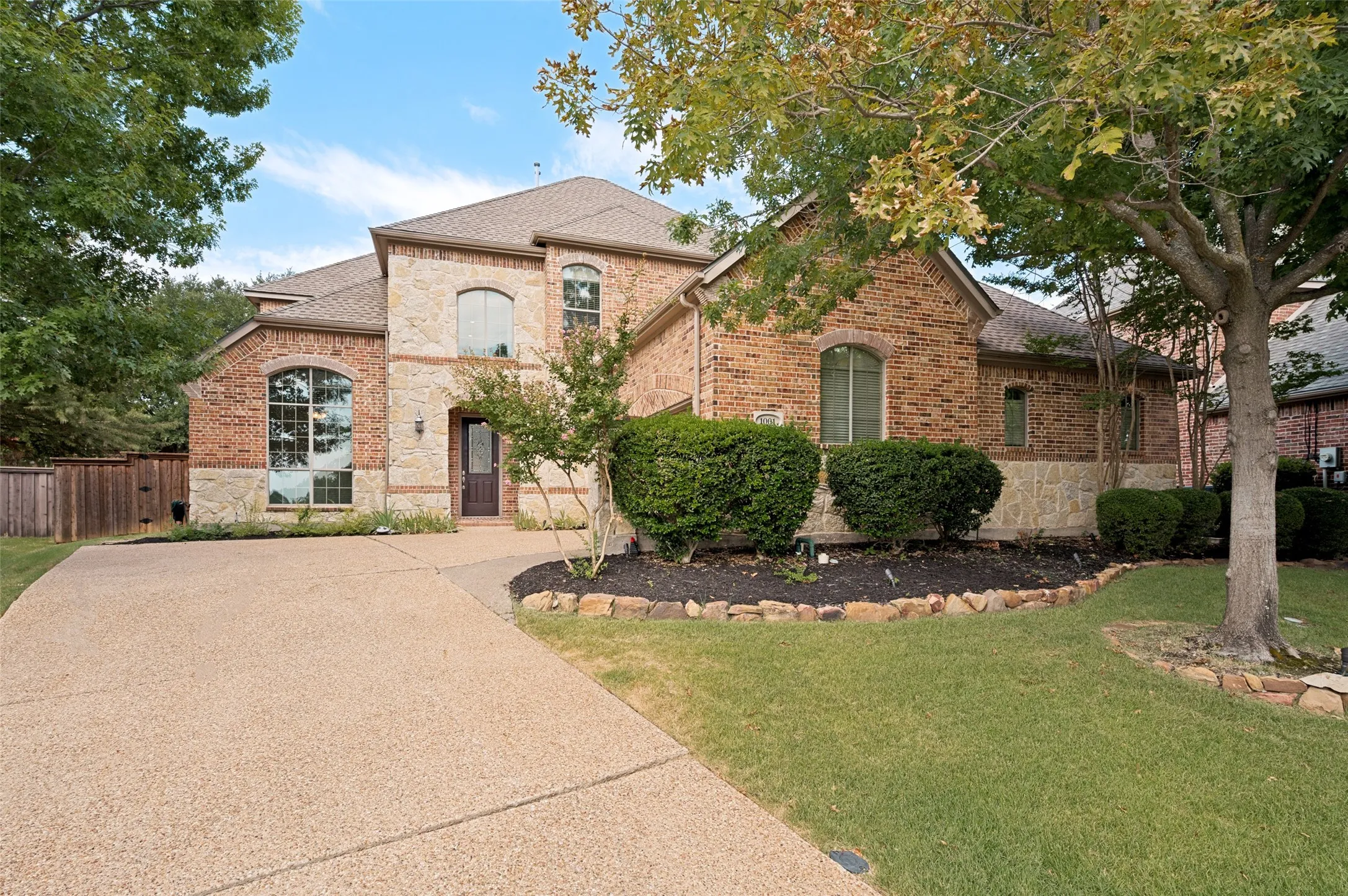 Single Family Residence For Sale in Collin County , 1001 Well Meadow Lane, Mc Kinney, Texas 75071, 5 Bedroom, 4 Bathroom, 3 Garage spaces, 3,848 Sqft, built in 2005, mls#21369157, Real Estate Agent in Mc Kinney, Homes For Sale in Collin county, Homes For Sale in Mc Kinney, Realtor in Mc Kinney Texas, Real Estate Brokerage Independent Realty Texas, Luminita Cordes Realtor